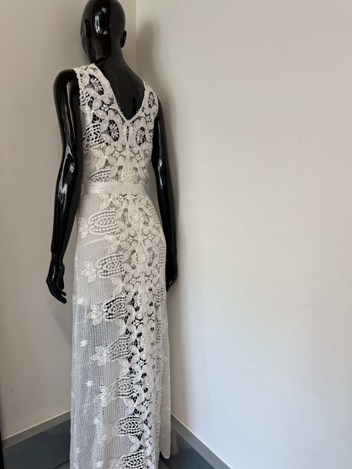 Miguelina white lace maxi dress with slip (pre-owned)