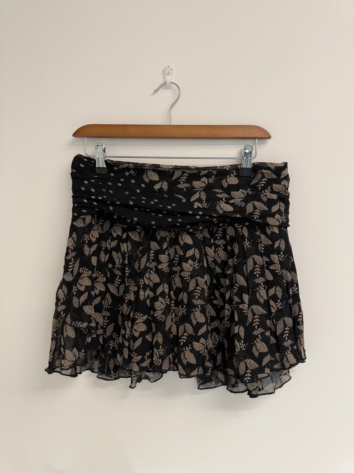 Isabel Marant Etoile leaf print black mini skirt (pre-owned)