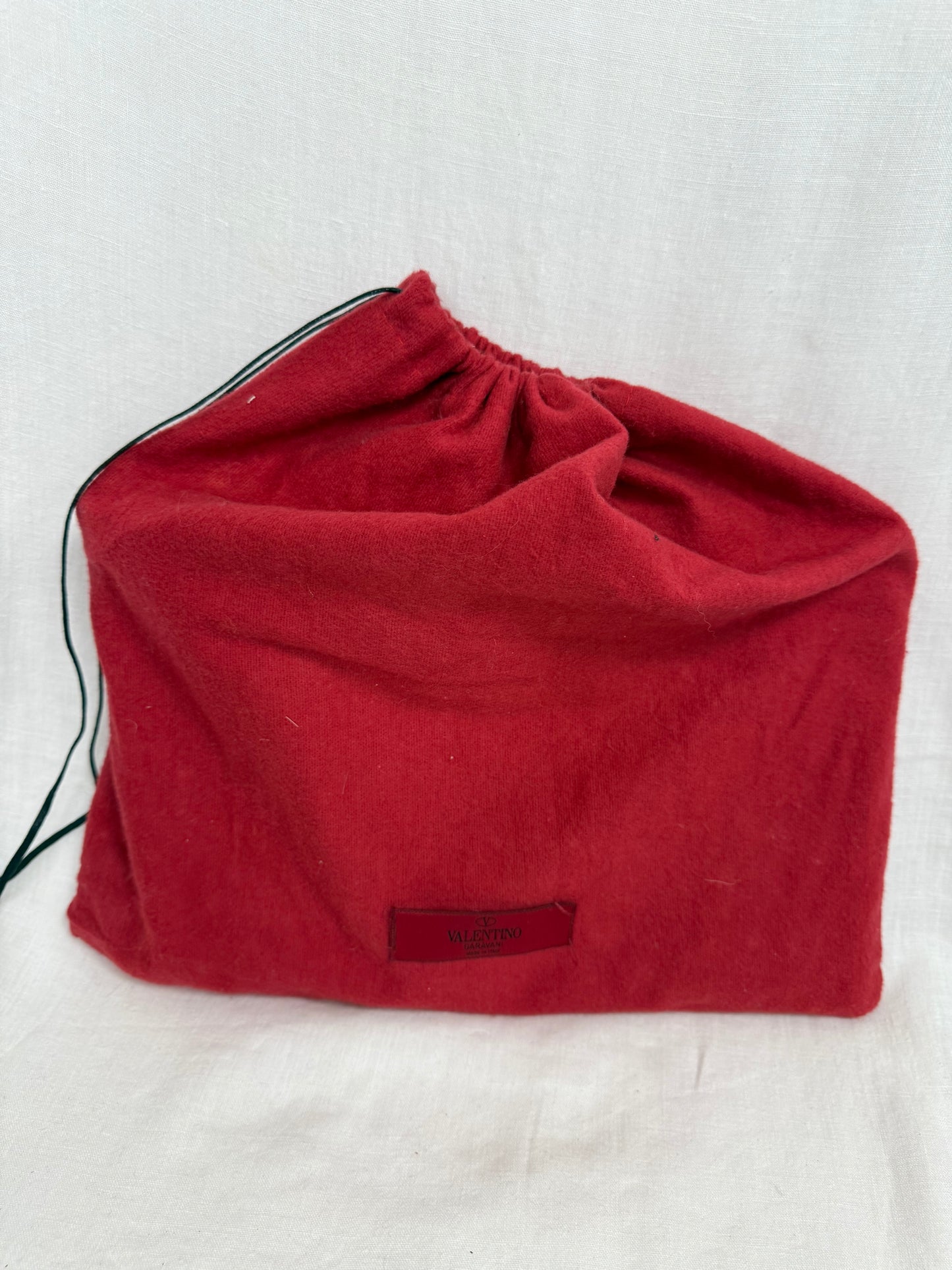 Valentino Rockstud clutch red (pre-owned)