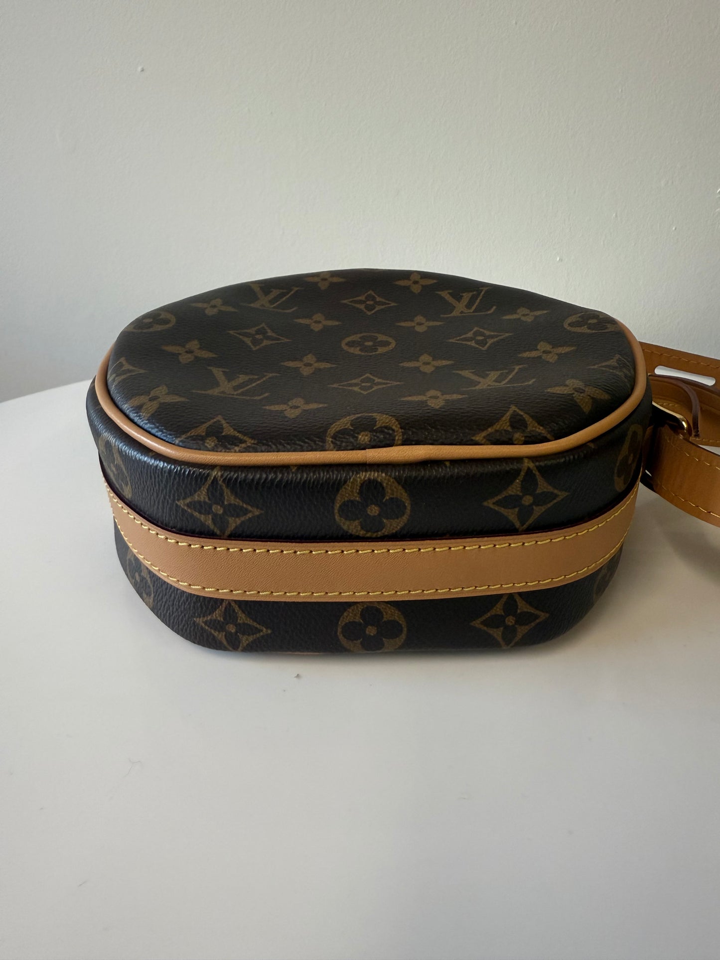 Louis Vuitton Boite Chapeau Souple PM shoulder bag (pre-owned)