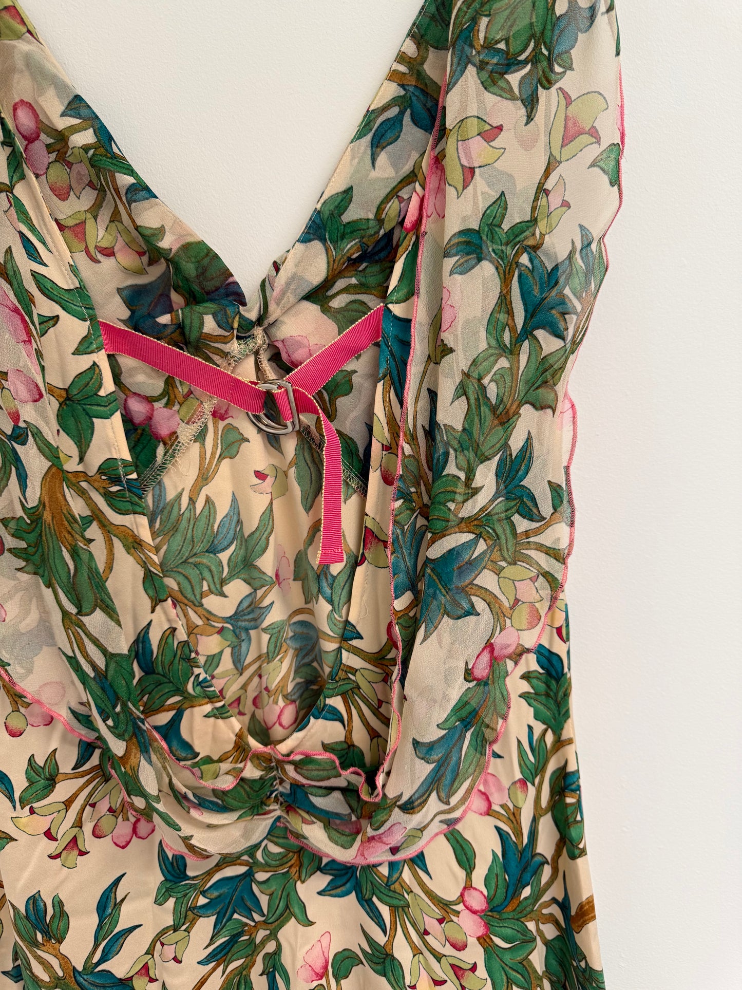 DVF Floral print chiffon dress with drop back (pre-owned)