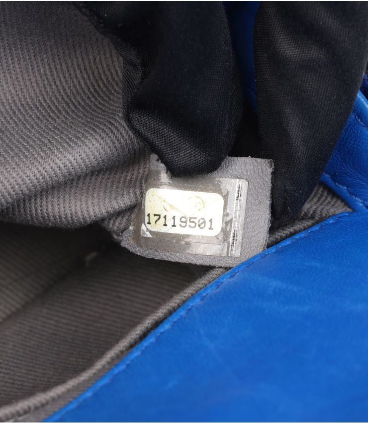 Chanel blue velvet le boy small (pre-owned)