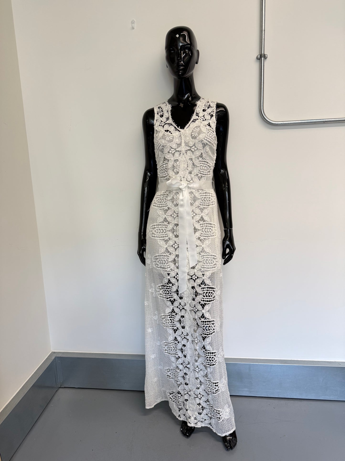 Miguelina white lace maxi dress with slip (pre-owned)