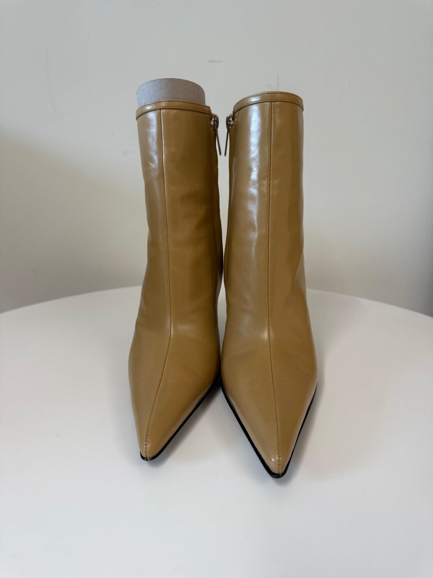 Versace caramel heeled ankle boots (pre-owned)