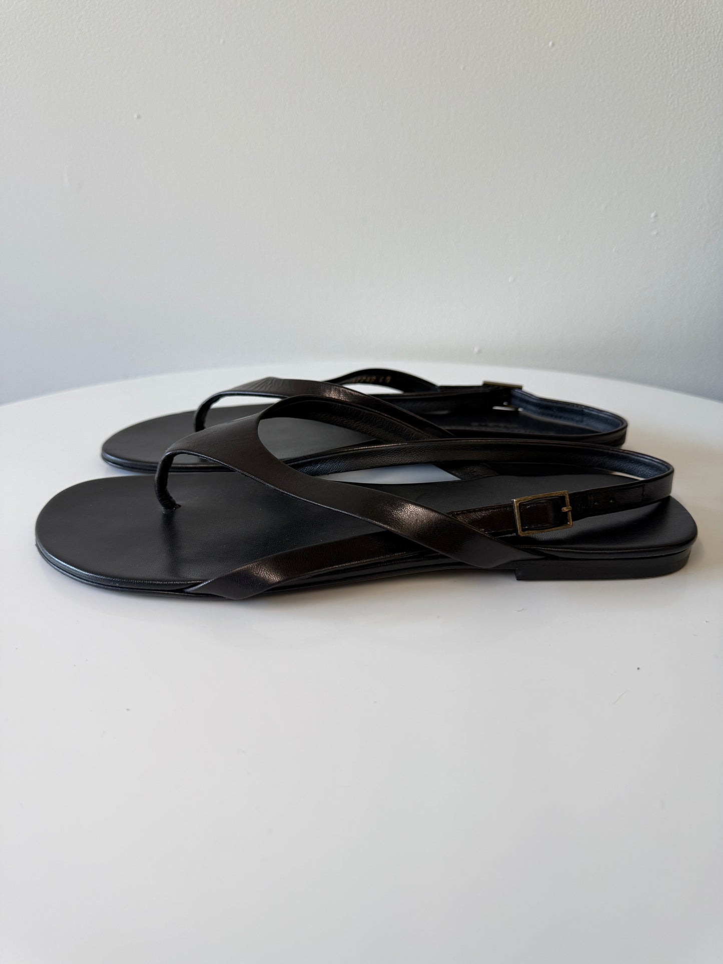 Saint Laurent black Keith leather flat sandals (pre-owned)