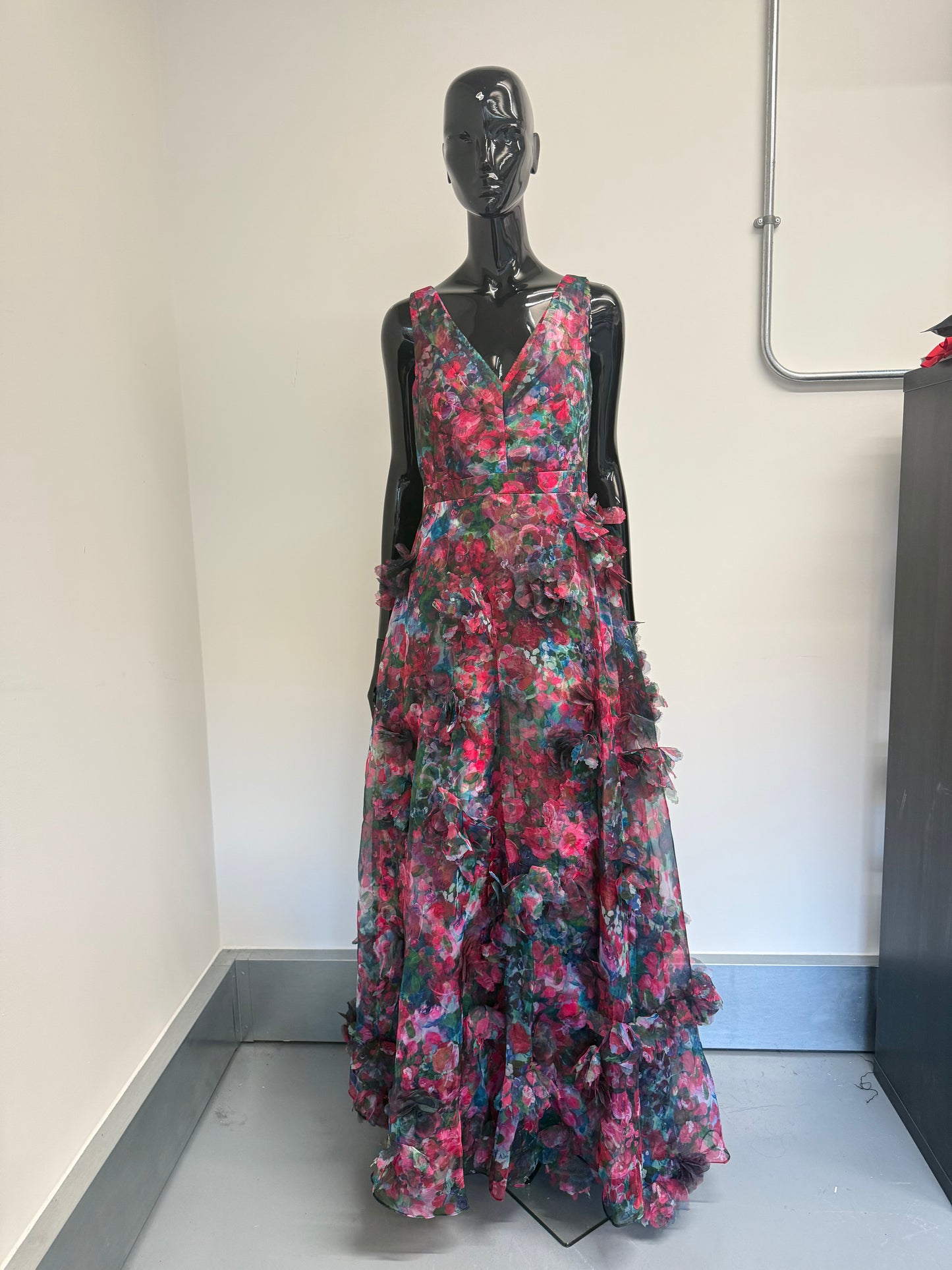 Marchesa Notte floral appliqué gown (pre-owned)