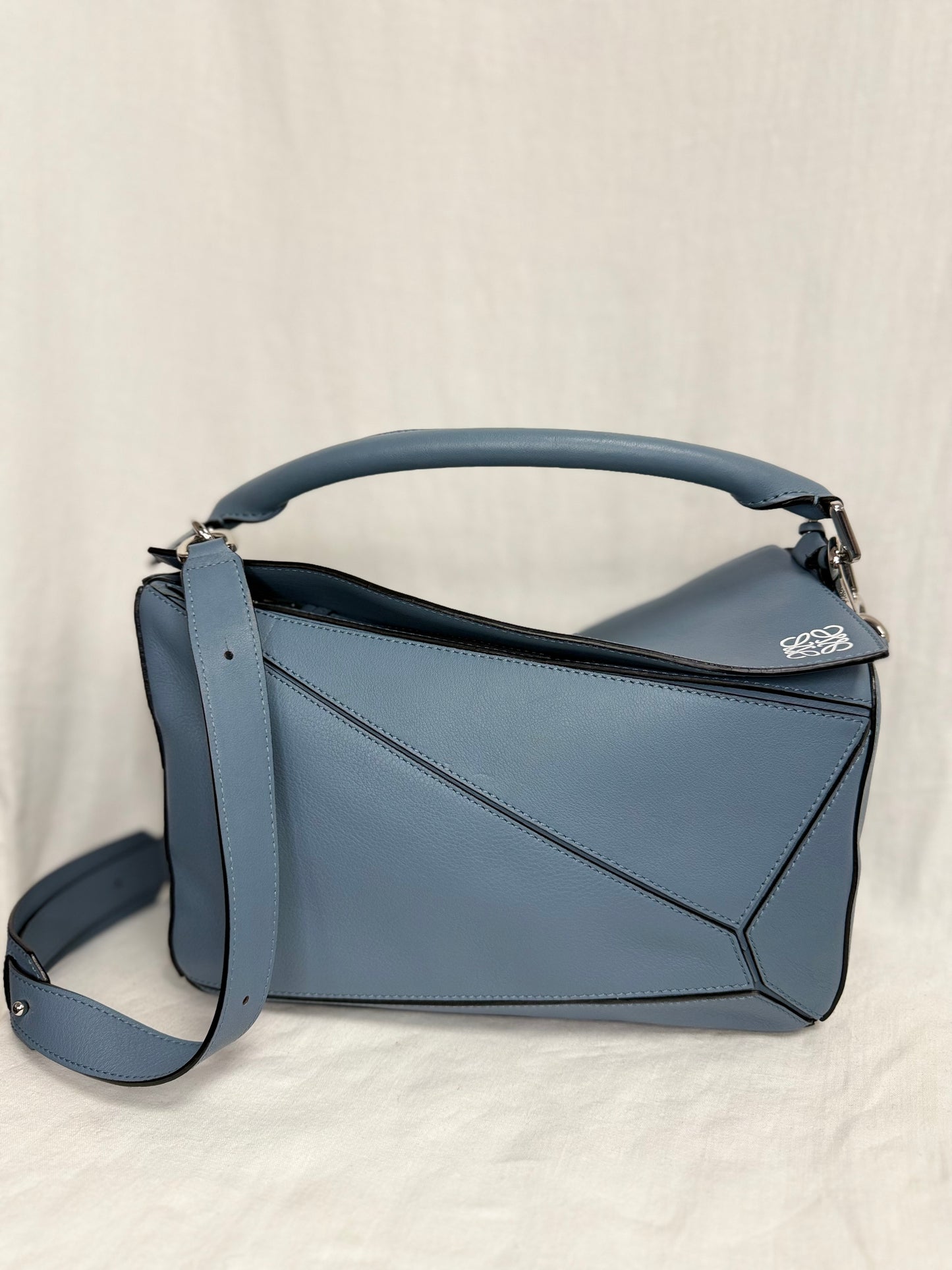 Loewe small puzzle bag in grained calfskin (pre-owned)
