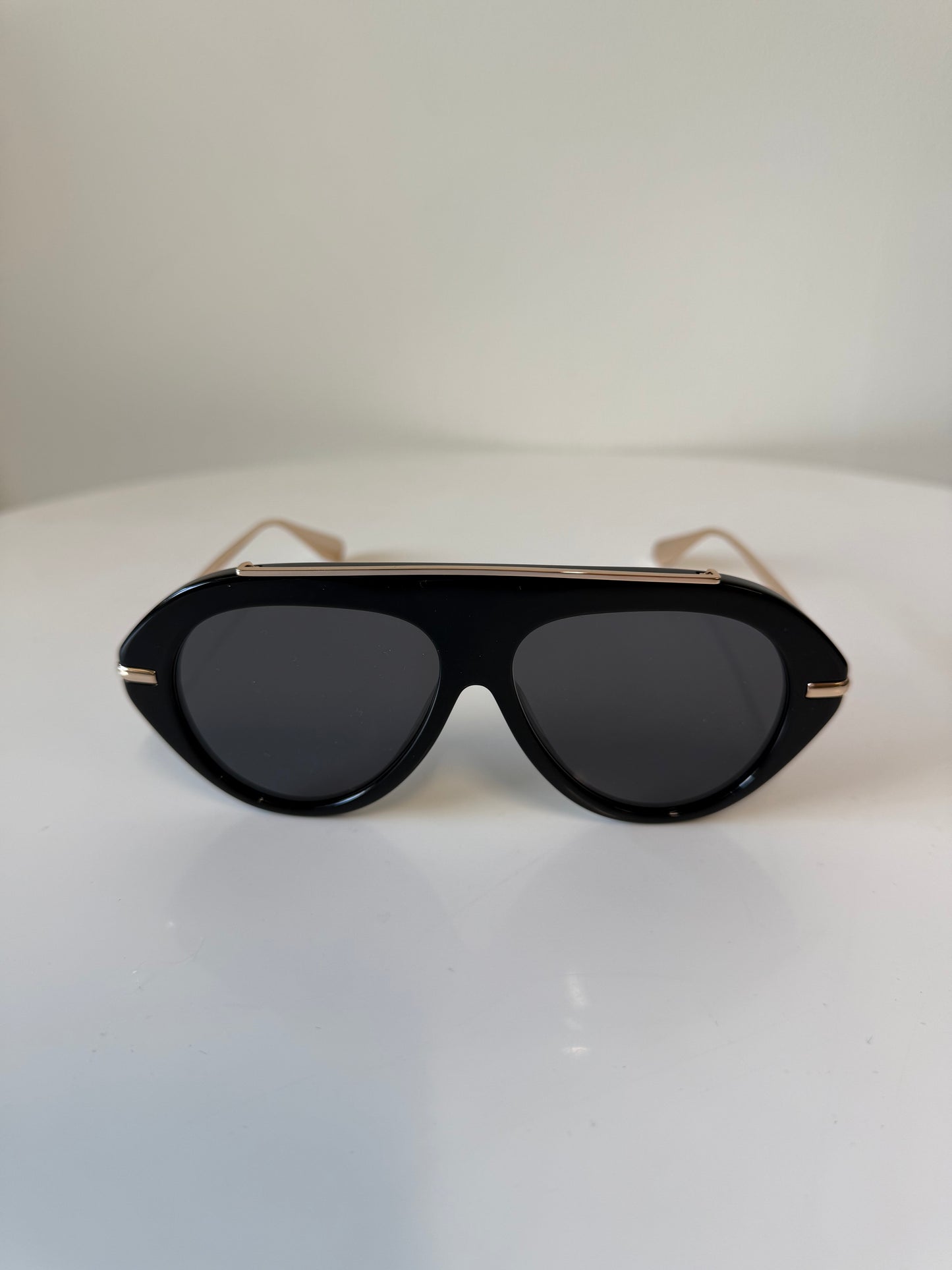 Past Midnight Black aviator sunglasses (pre-owned)