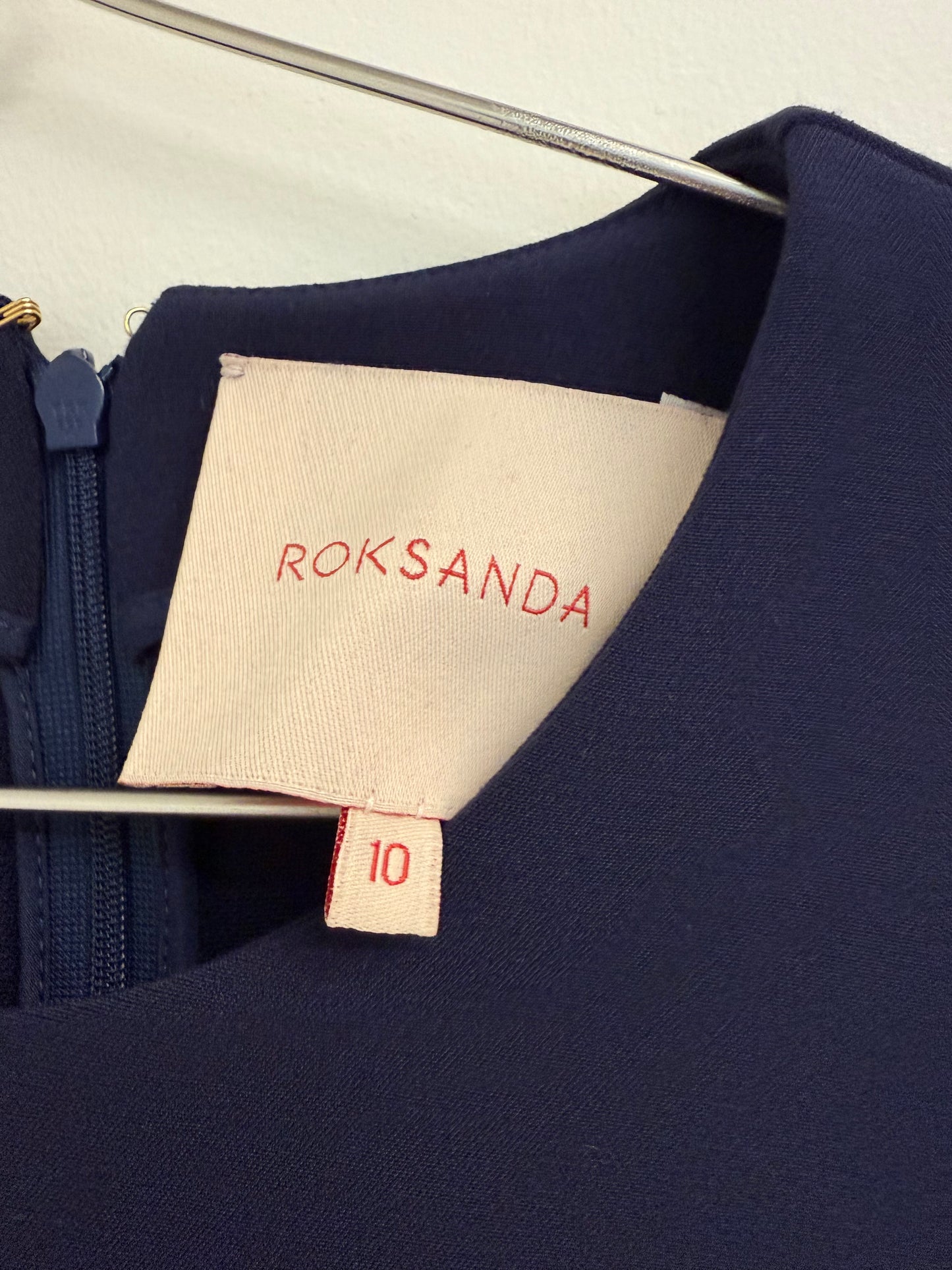 Roksanda Navy fluted patent sleeve top (pre-owned)