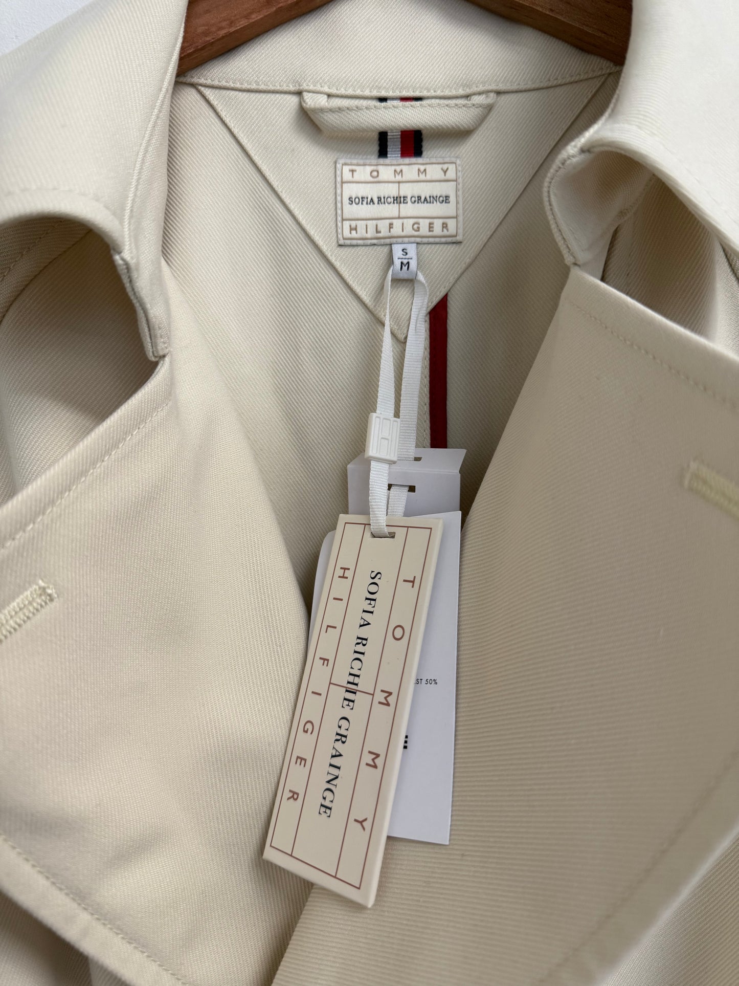 Tommy Hilfiger The Sofia Capsule Oversized Trench Coat (pre-owned)