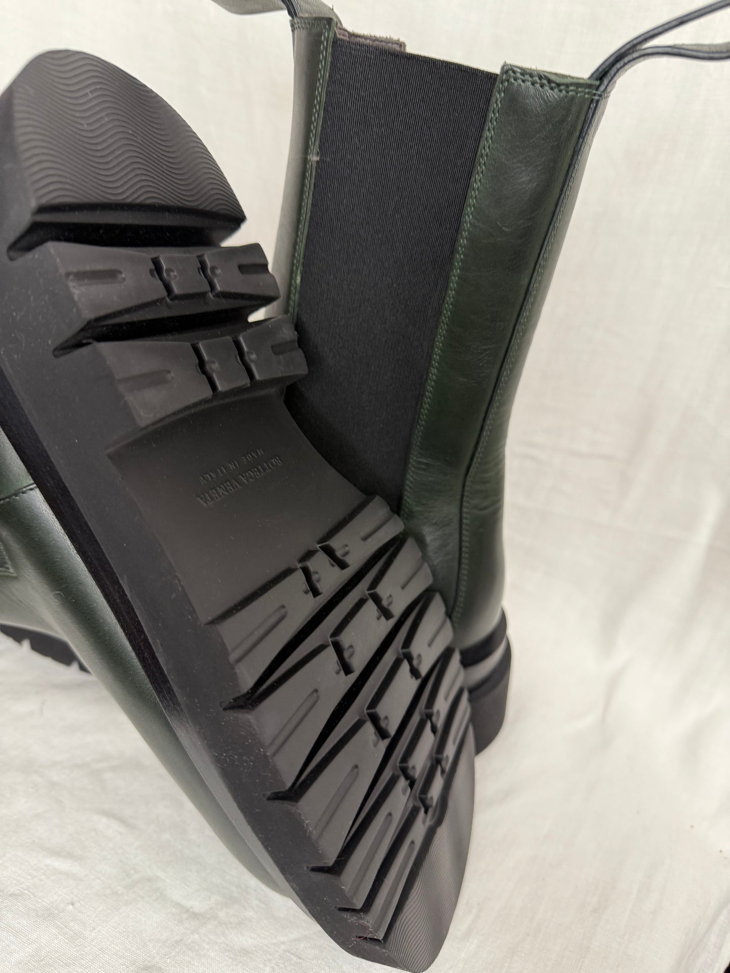 Bottega Veneta green lug boots (pre-owned)