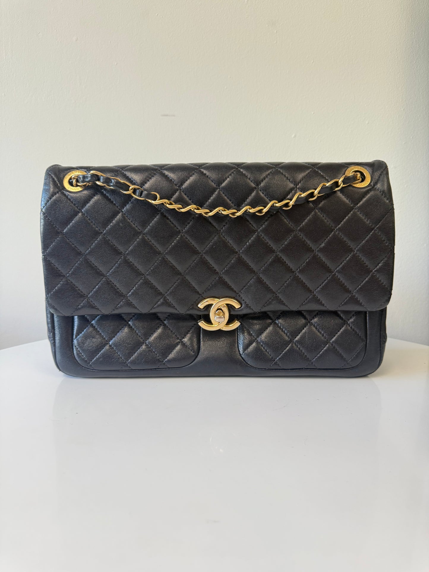 Chanel Black Quilted Lambskin Jumbo Classic Single Flap Bag