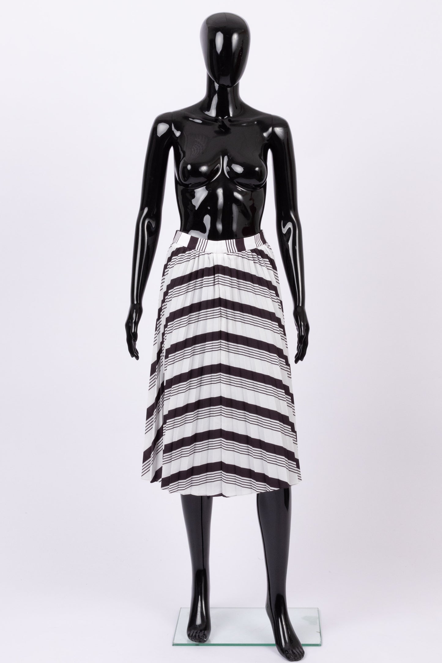 Balenciaga black and white midi pleated skirt (pre-owned)