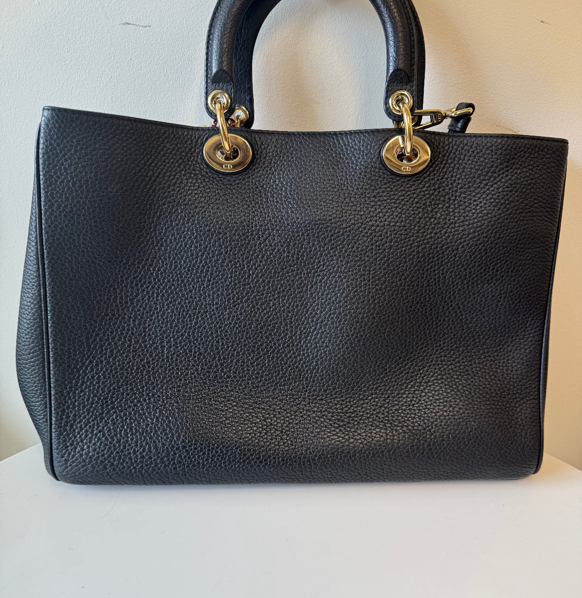 Christian Dior Black Dorissimo in pebbled leather (pre-owned)