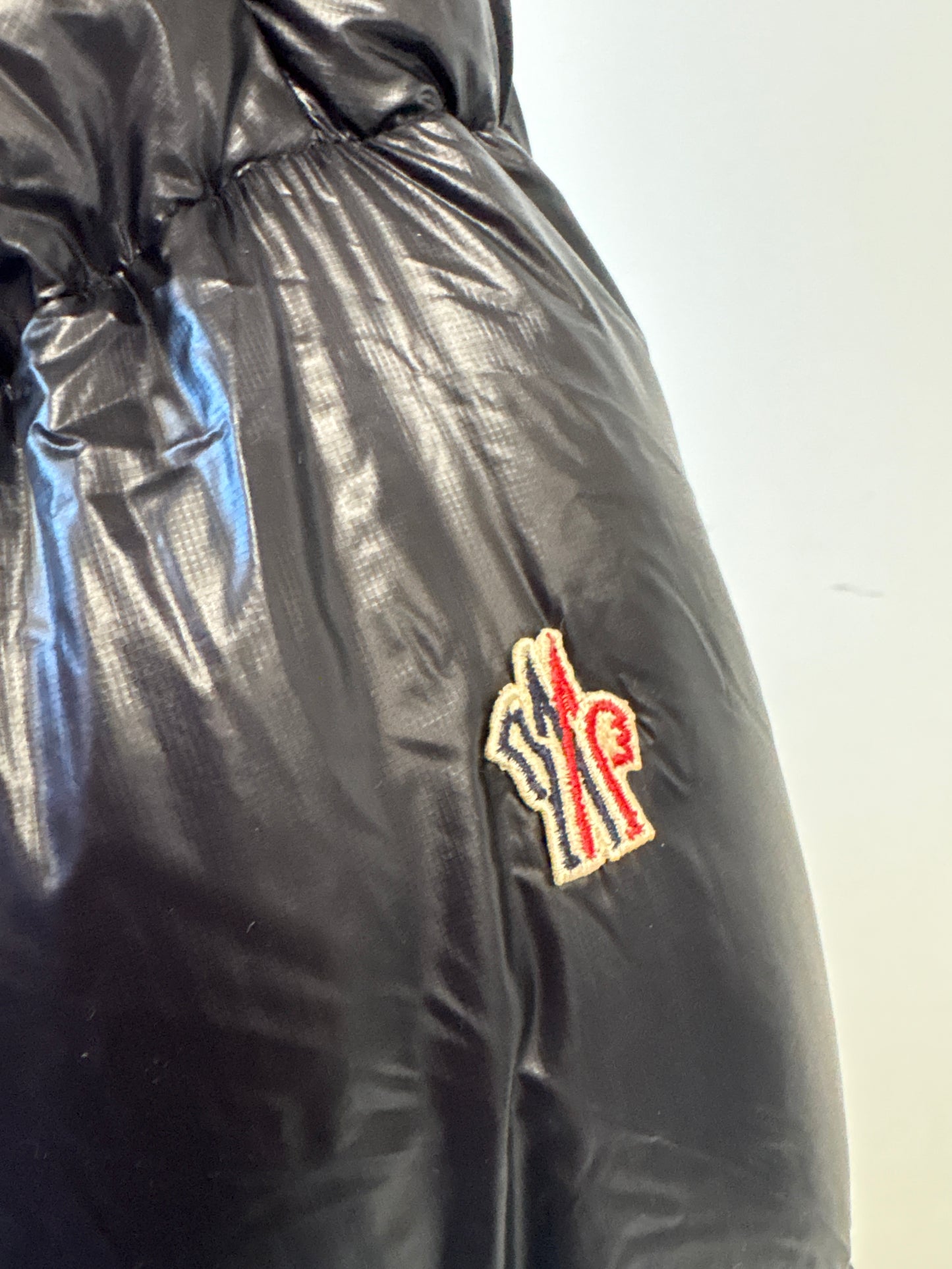Moncler Grenoble Black Puffer Apres Ski