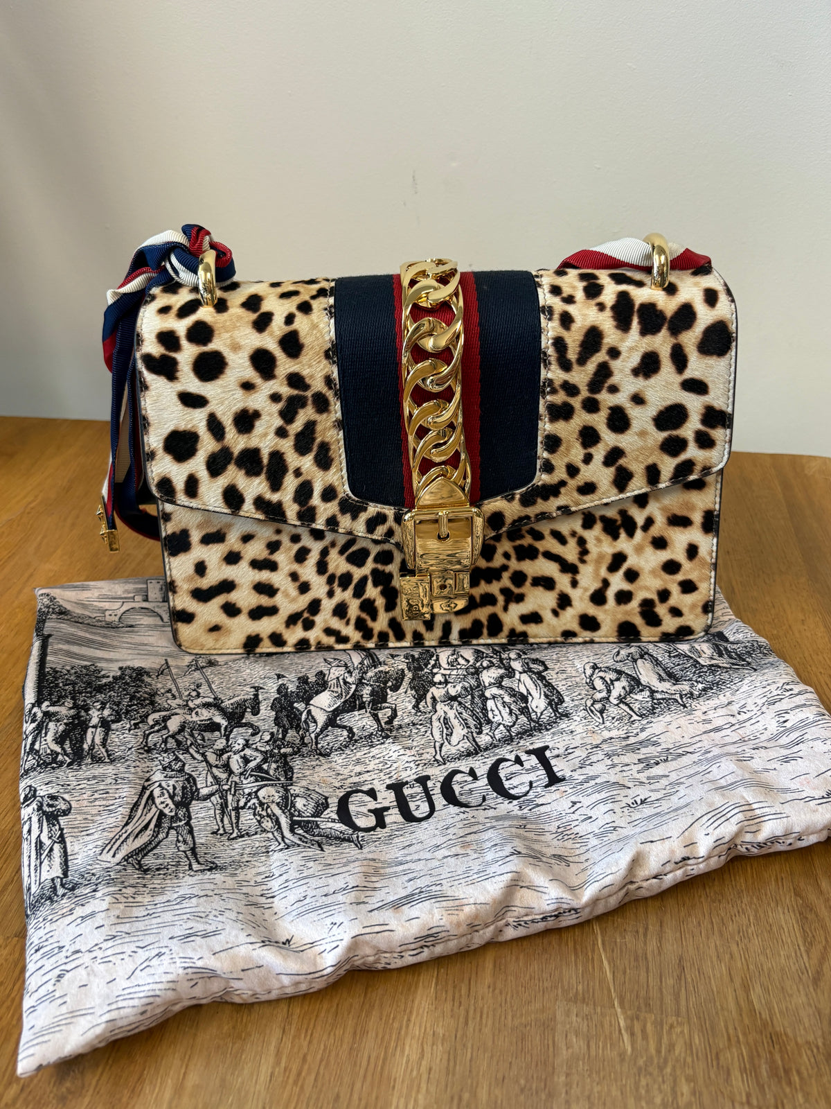 Gucci Leopard Print Sylvie Gold Chain Handbag