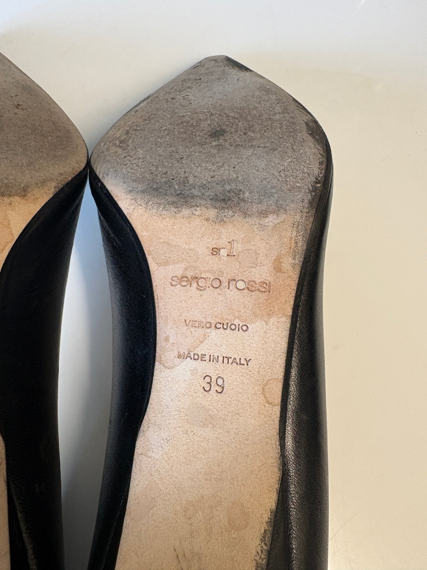 Sergio Rossi Black Leather Pointed Heels With Gold Badge Detail