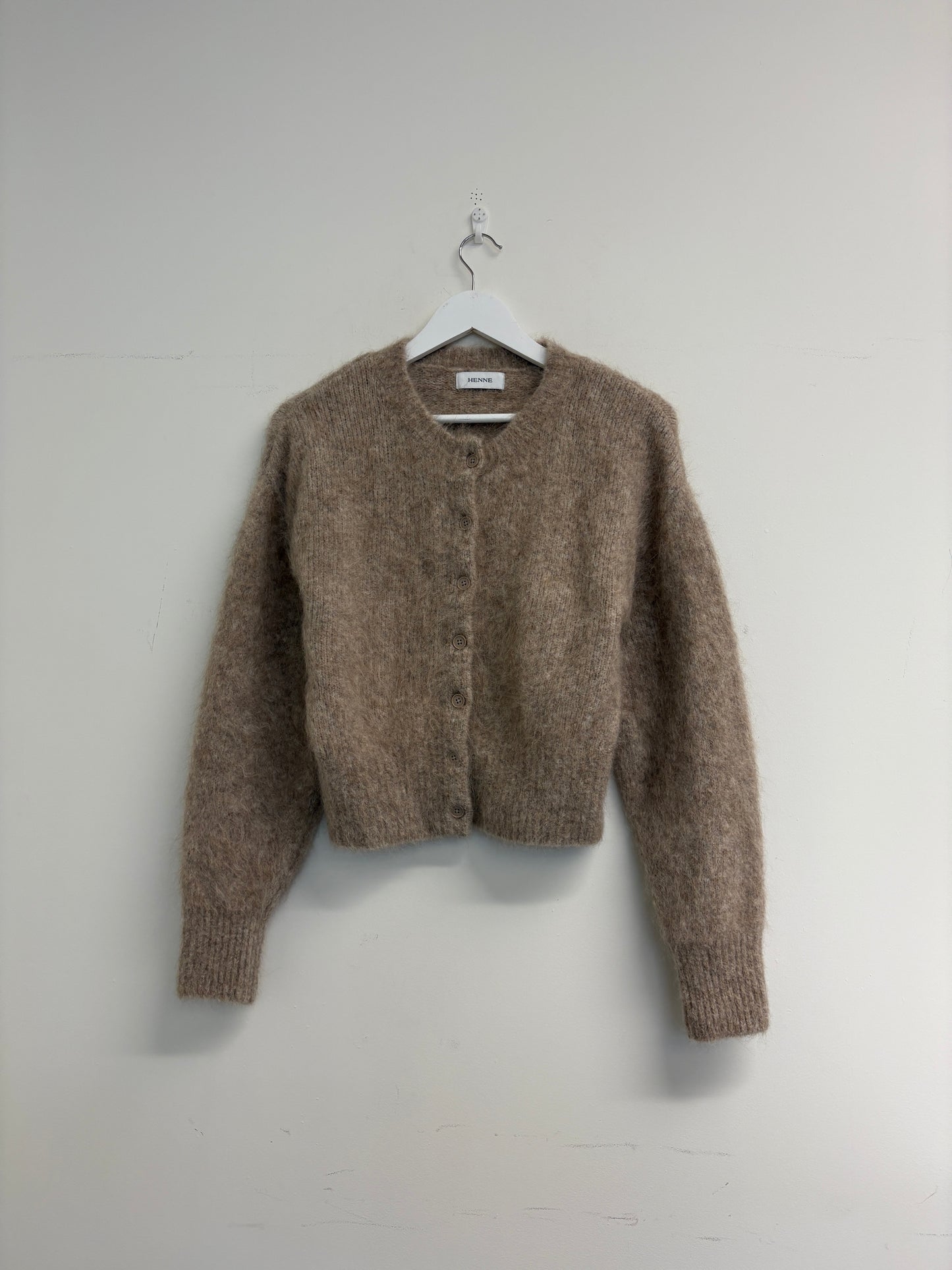 Henne Beige Cardigan (pre-owned)