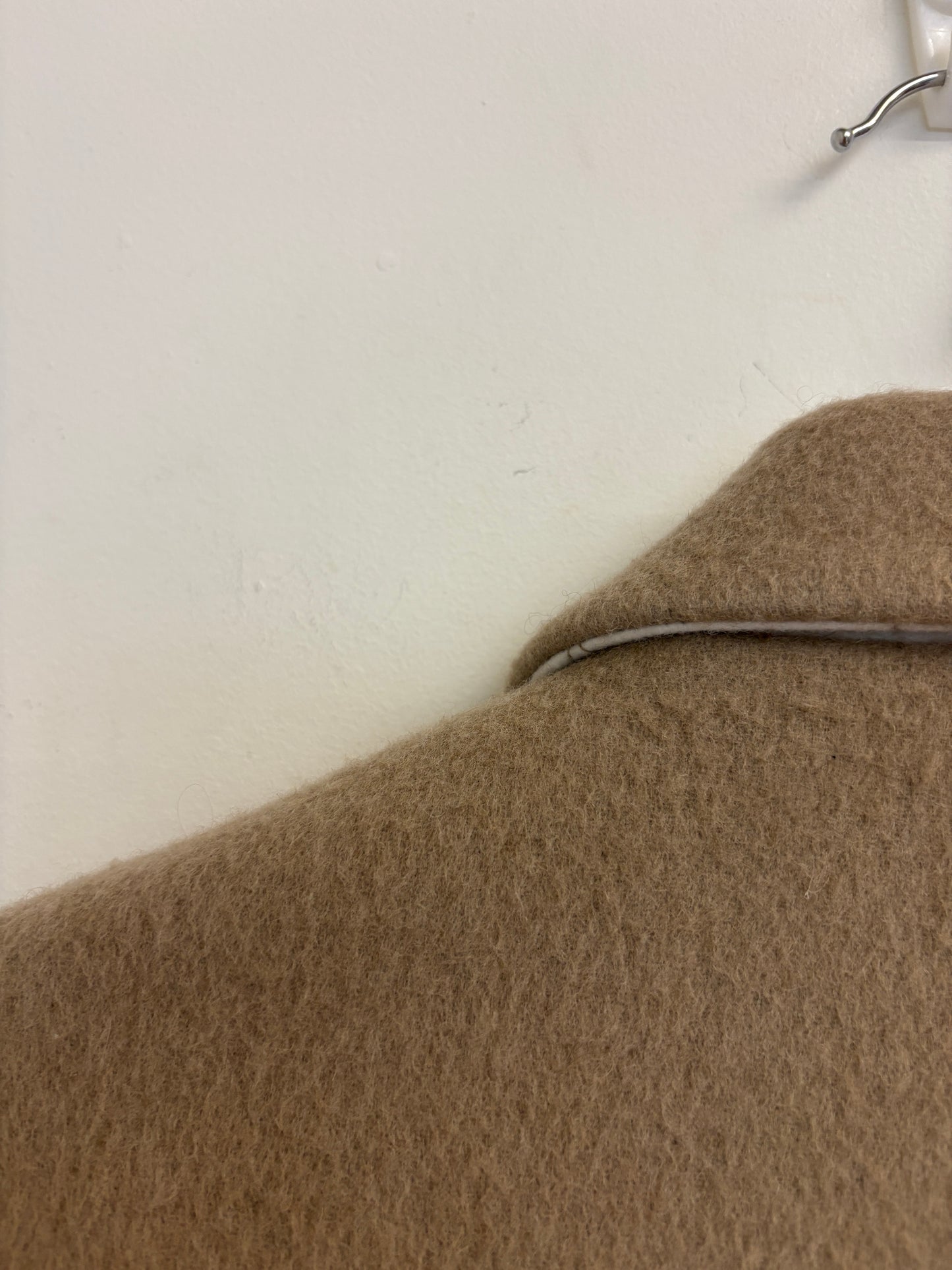 Afterhours Beige Single Breasted Blazer (pre-owned)