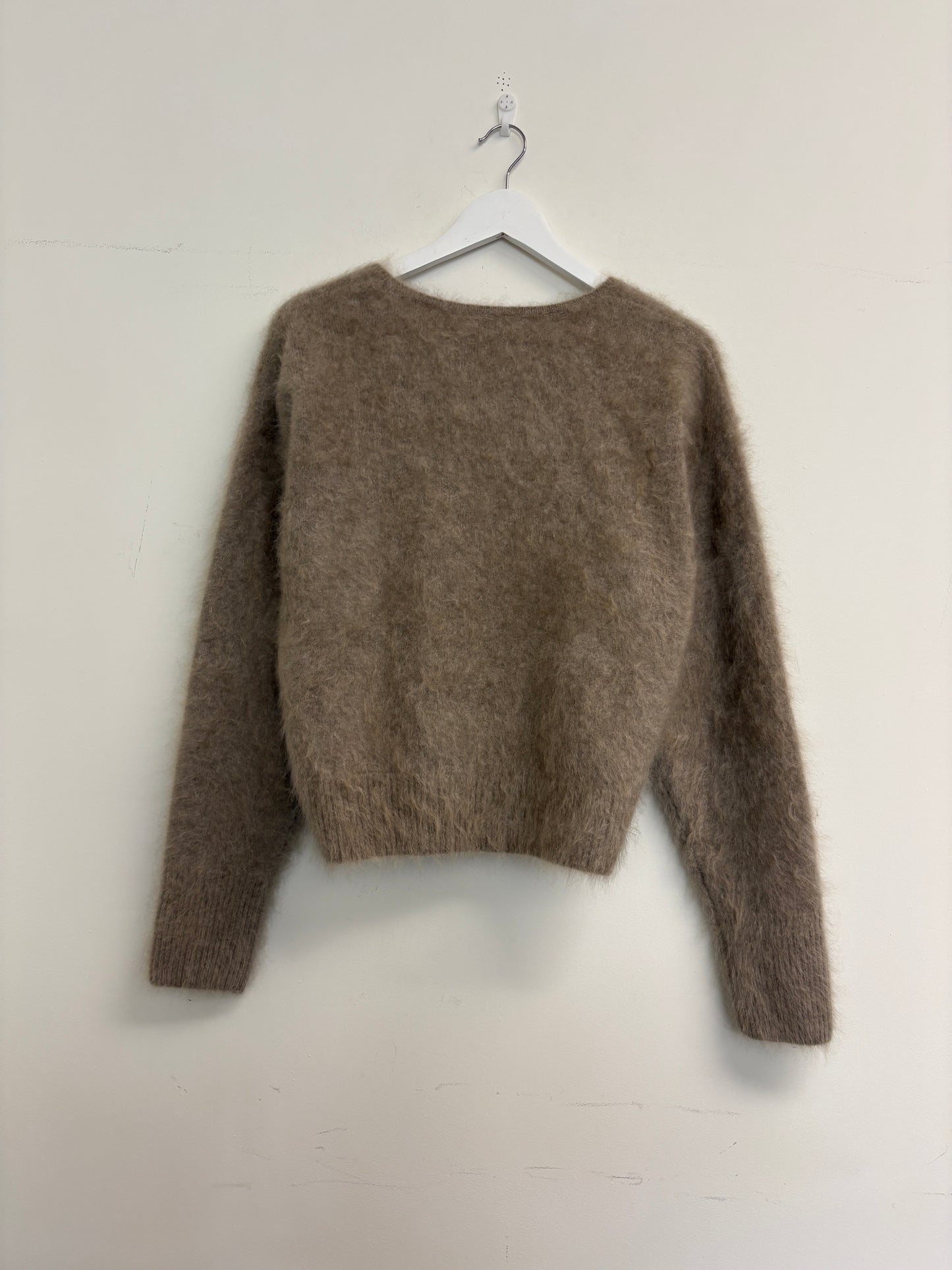 Almada Zoe Nougat Cashmere Sweater (pre-owned)