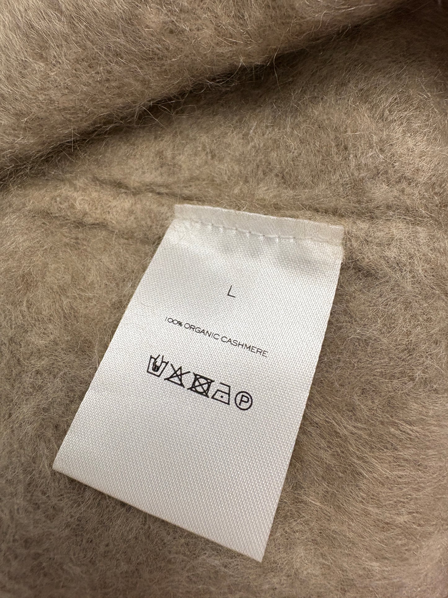 Almada Zoe Nougat Cashmere Sweater (pre-owned)