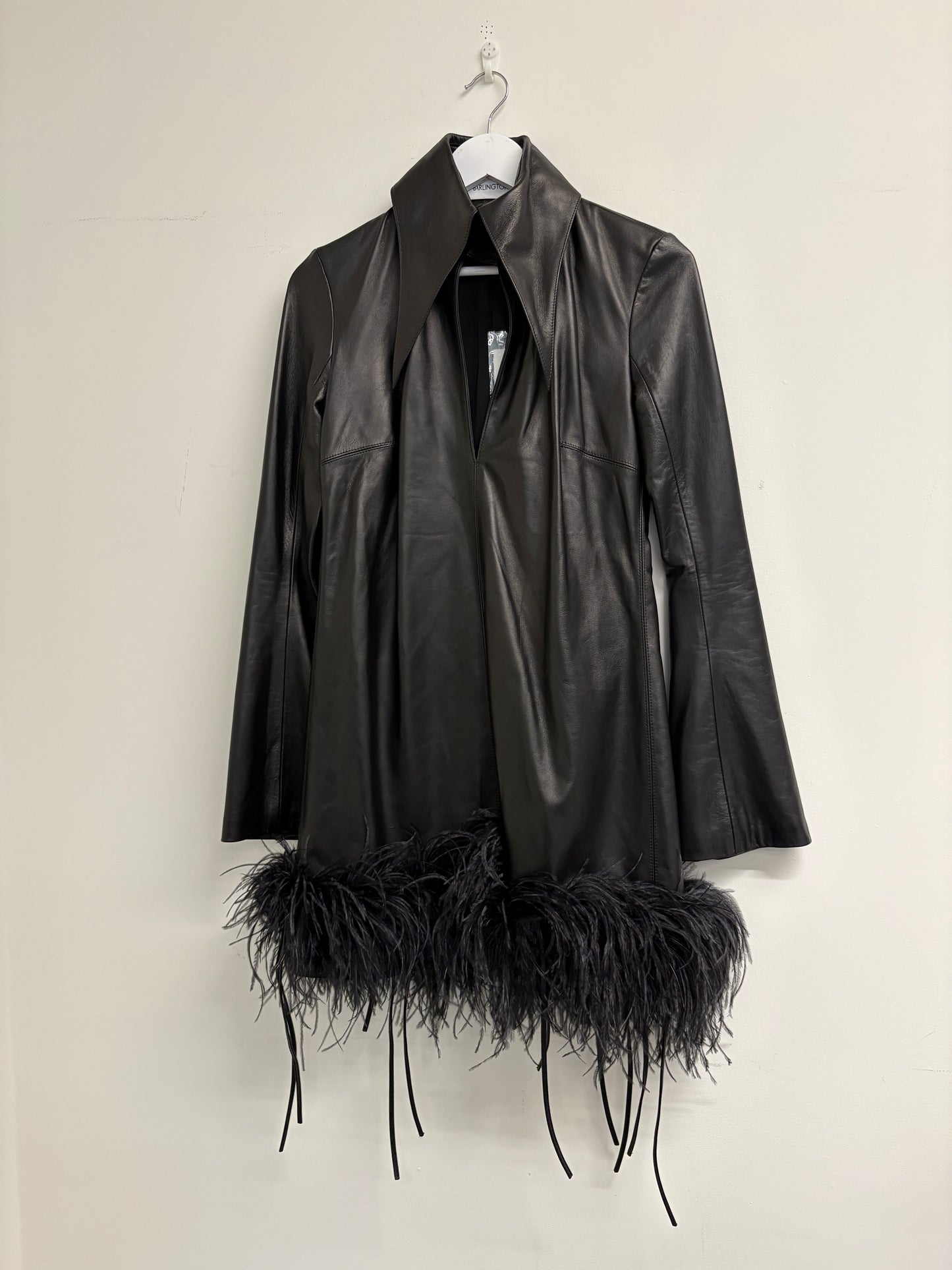 16 Arlington Black Michelle Feather Trimmed Leather Mini Dress (pre-owned)