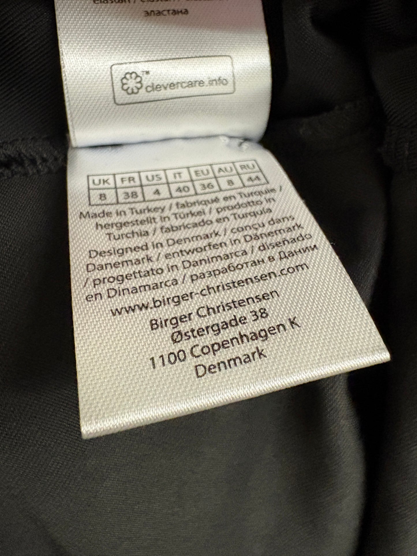 Rotate Lily Black Velvet Midi Dress