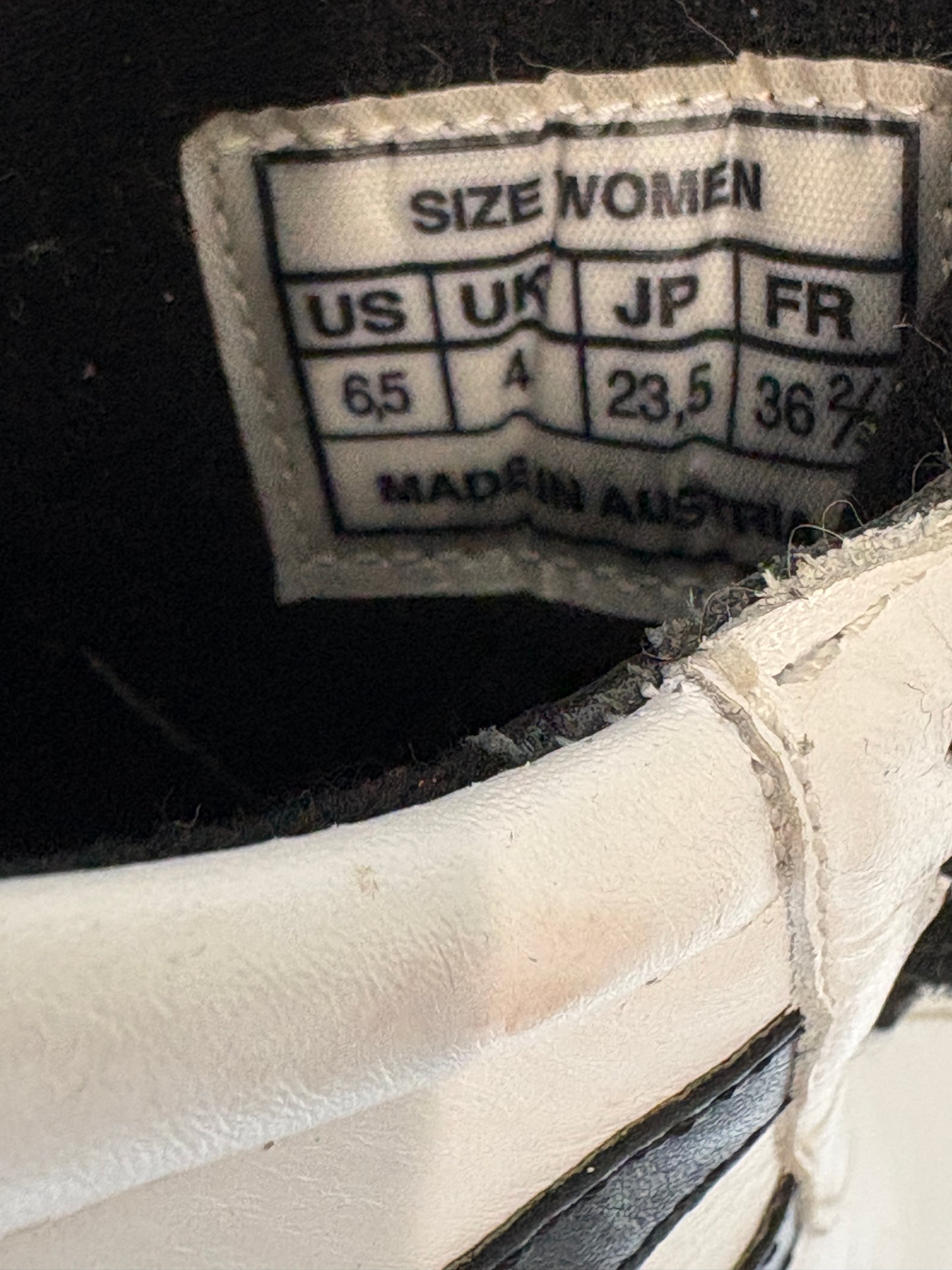 Bally White And Black Leather Trainers