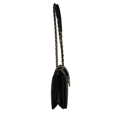 Chanel Chevron Collar & Tie Flap Bag (pre-owned)