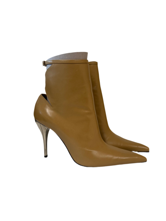Versace caramel heeled ankle boots (pre-owned)