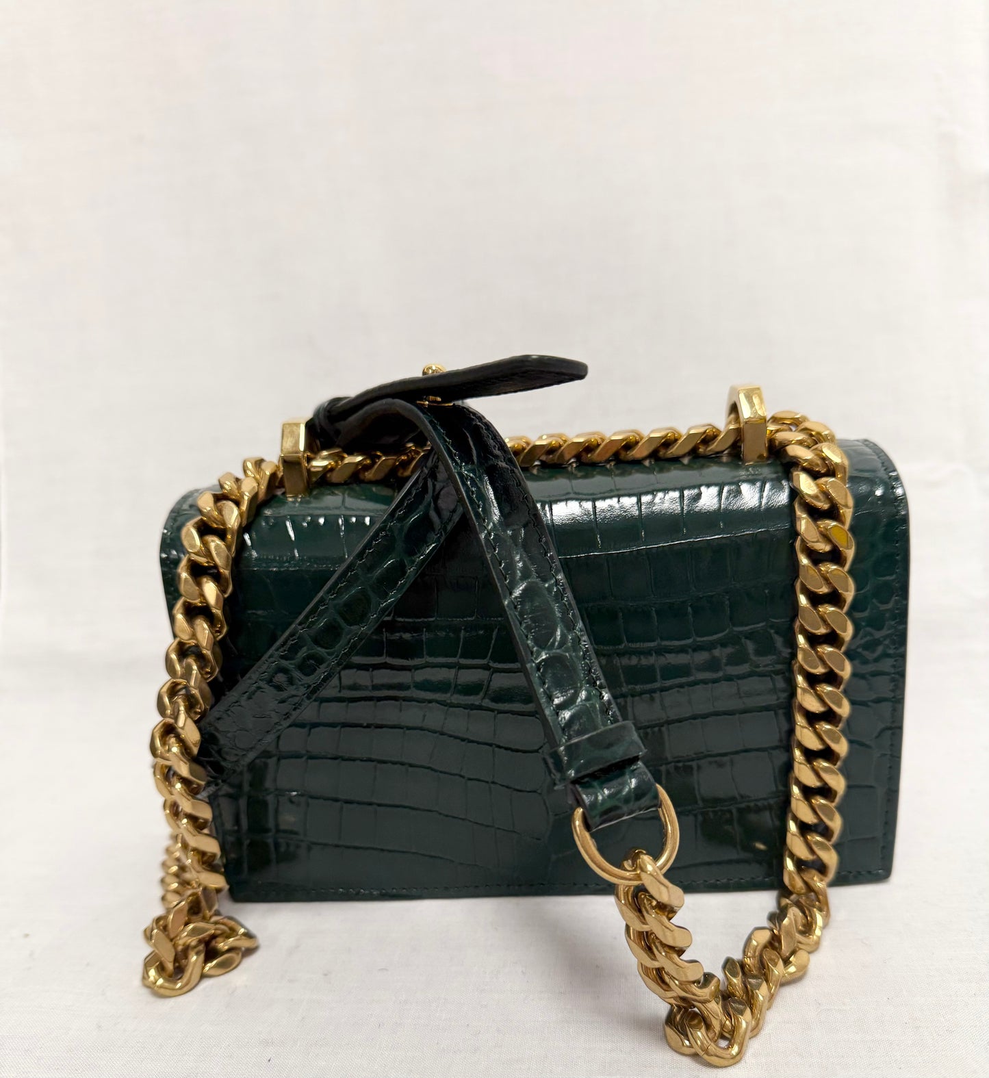 Alexander McQueen green knuckle chain crossbody (pre-owned)
