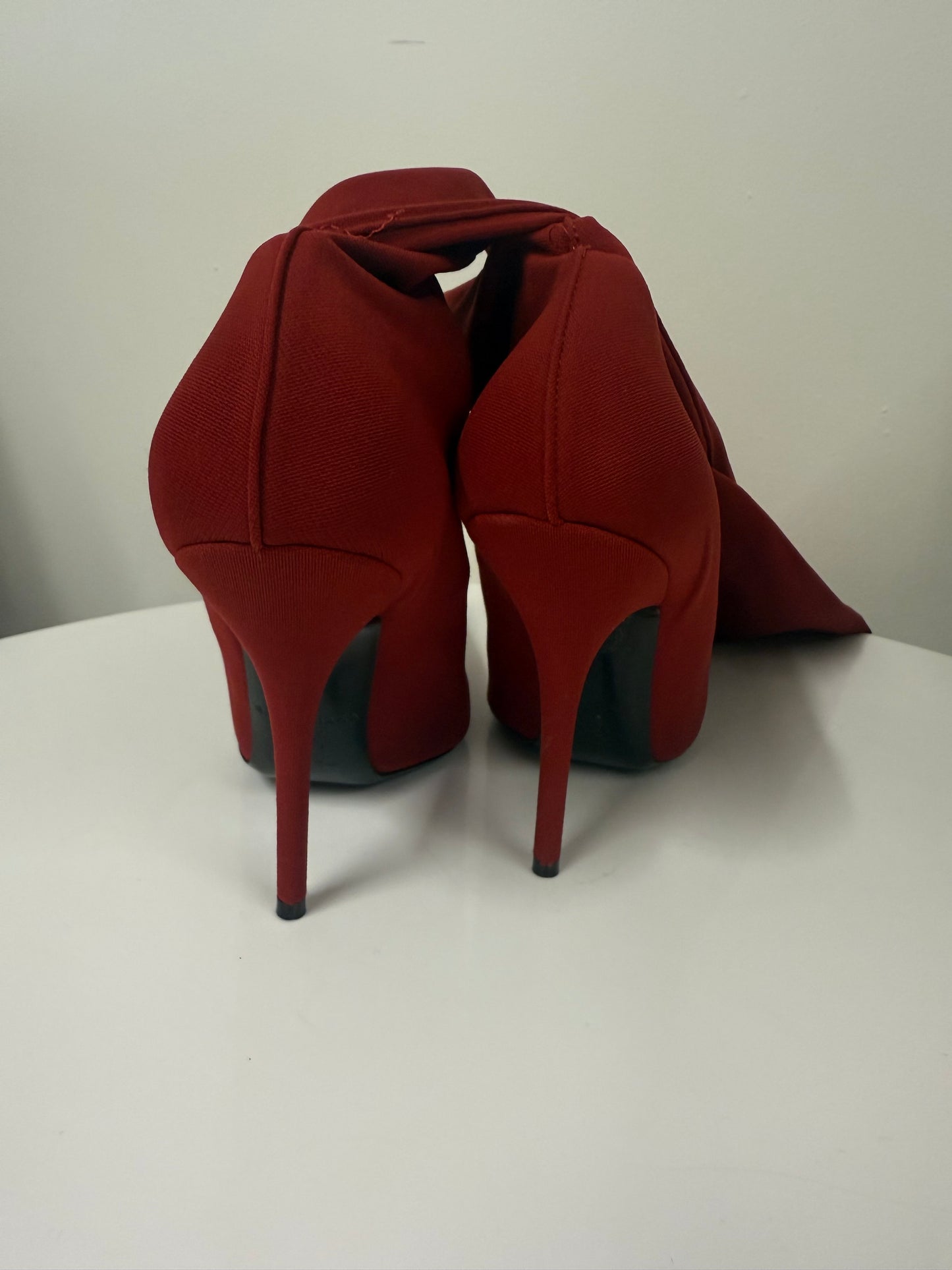 Balenciaga red knife sock boots (pre-owned)