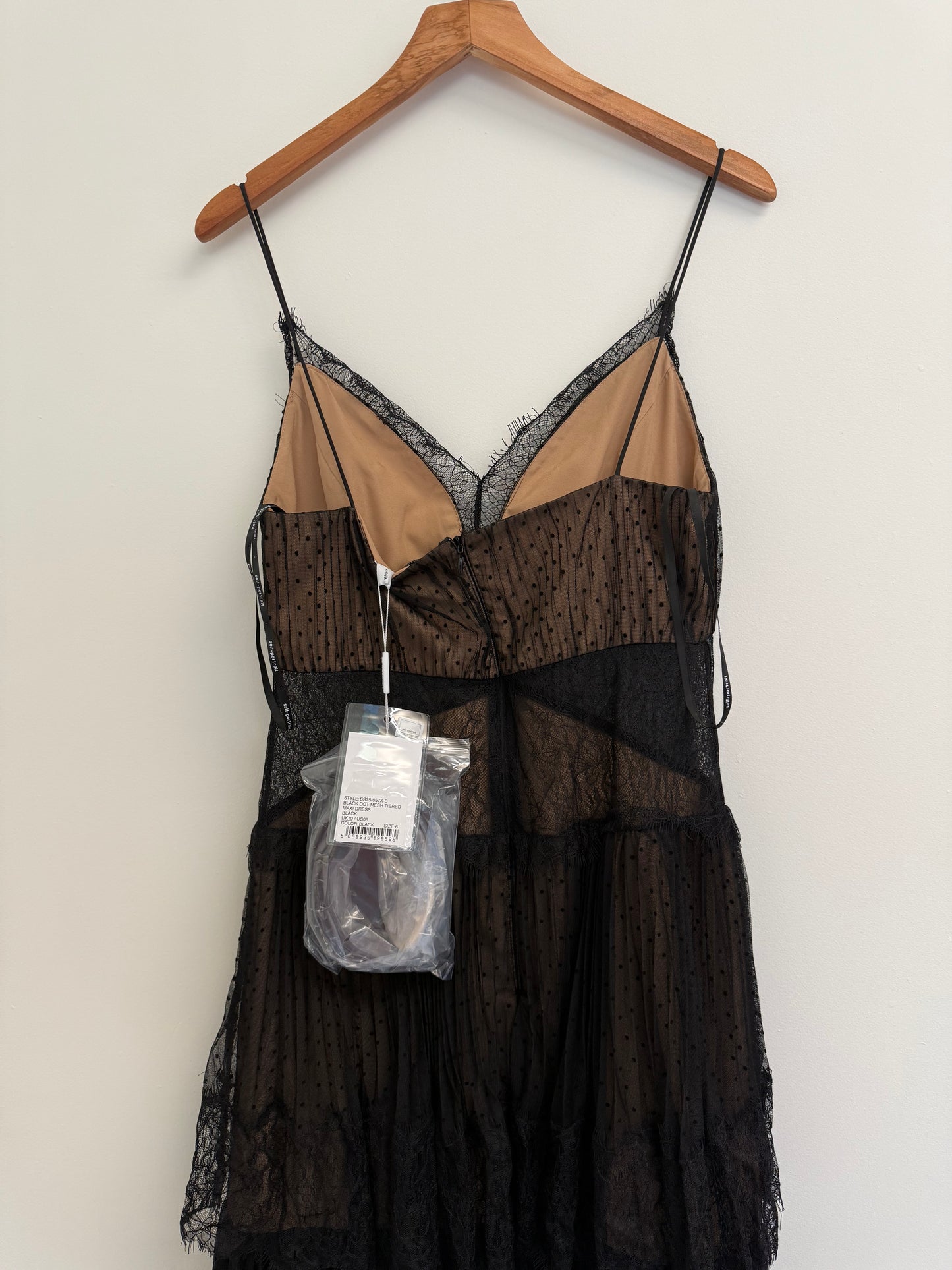 Self portrait Sheer tiered lace-trimmed maxi dress (pre-owned)