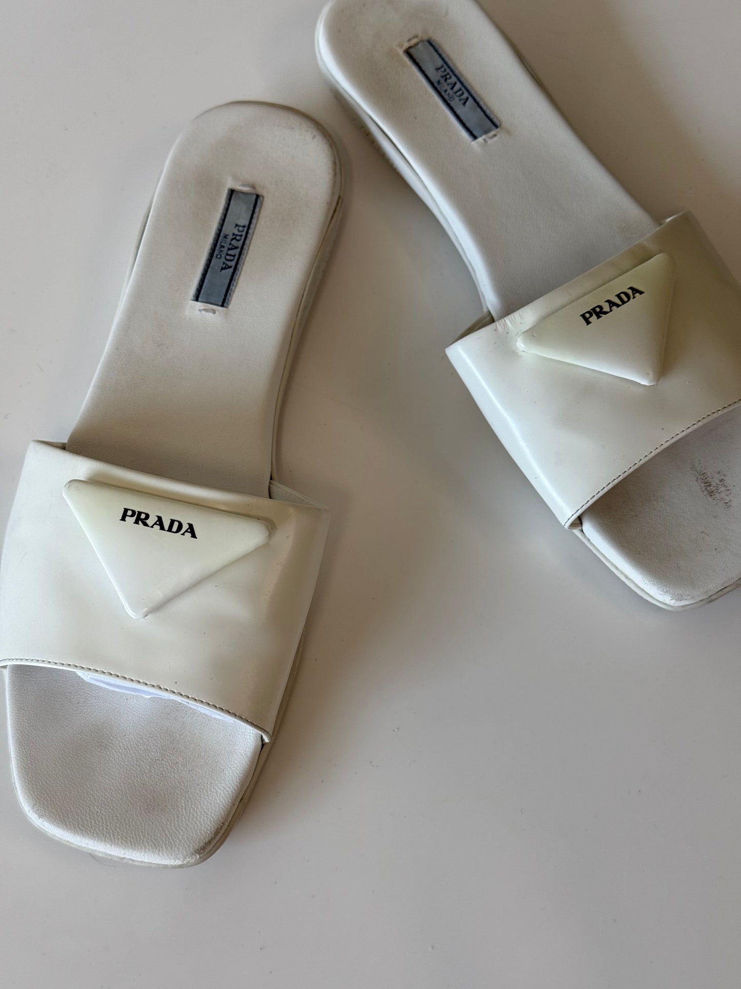 Prada logo leather slides (pre-owned)