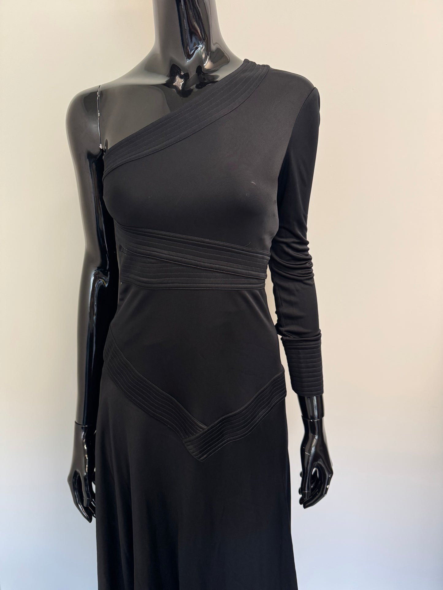 Alexis Black drop waist one shoulder midi dress (pre-owned)
