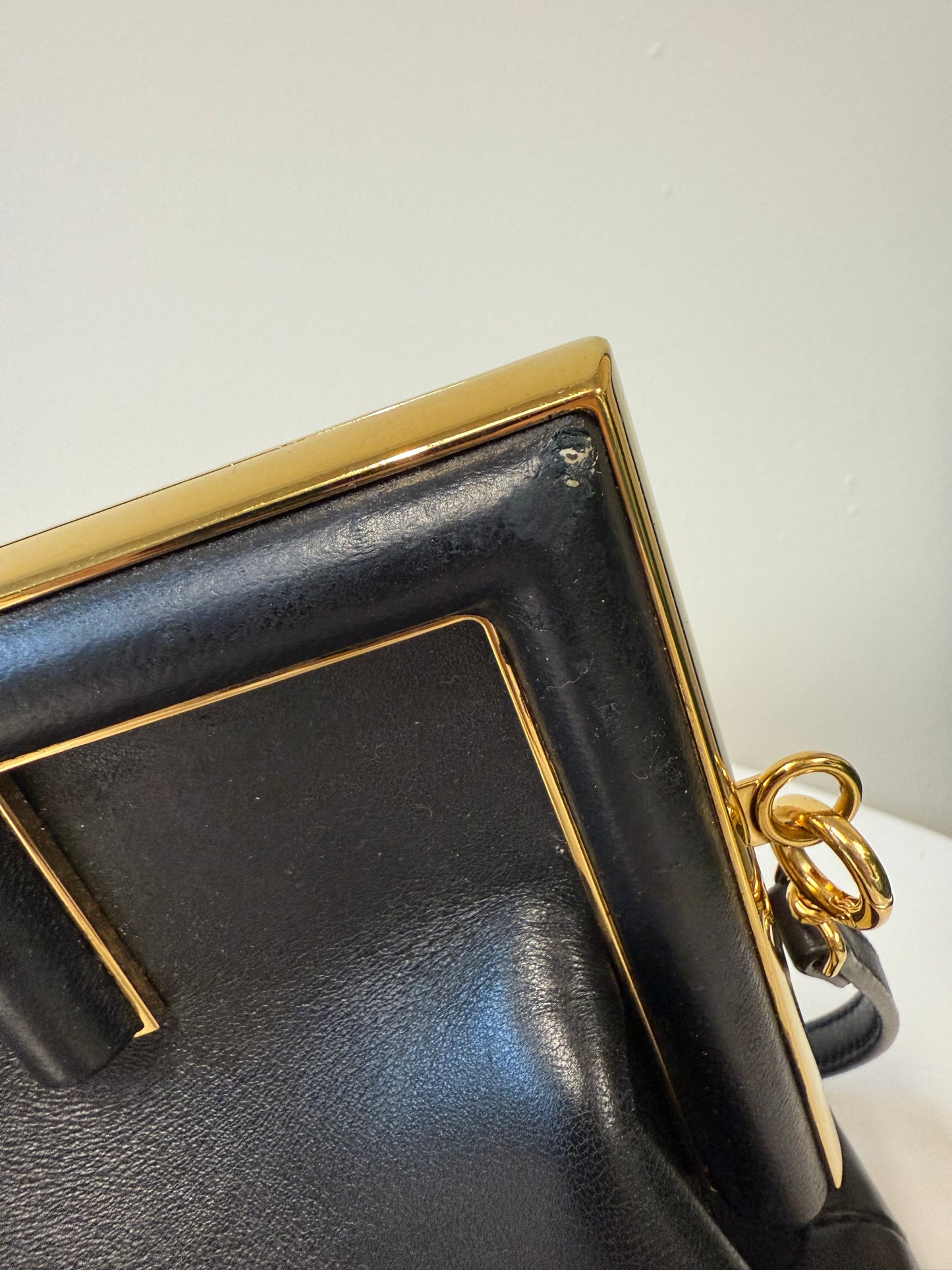 Fendi first small leather pouch (pre-owned)