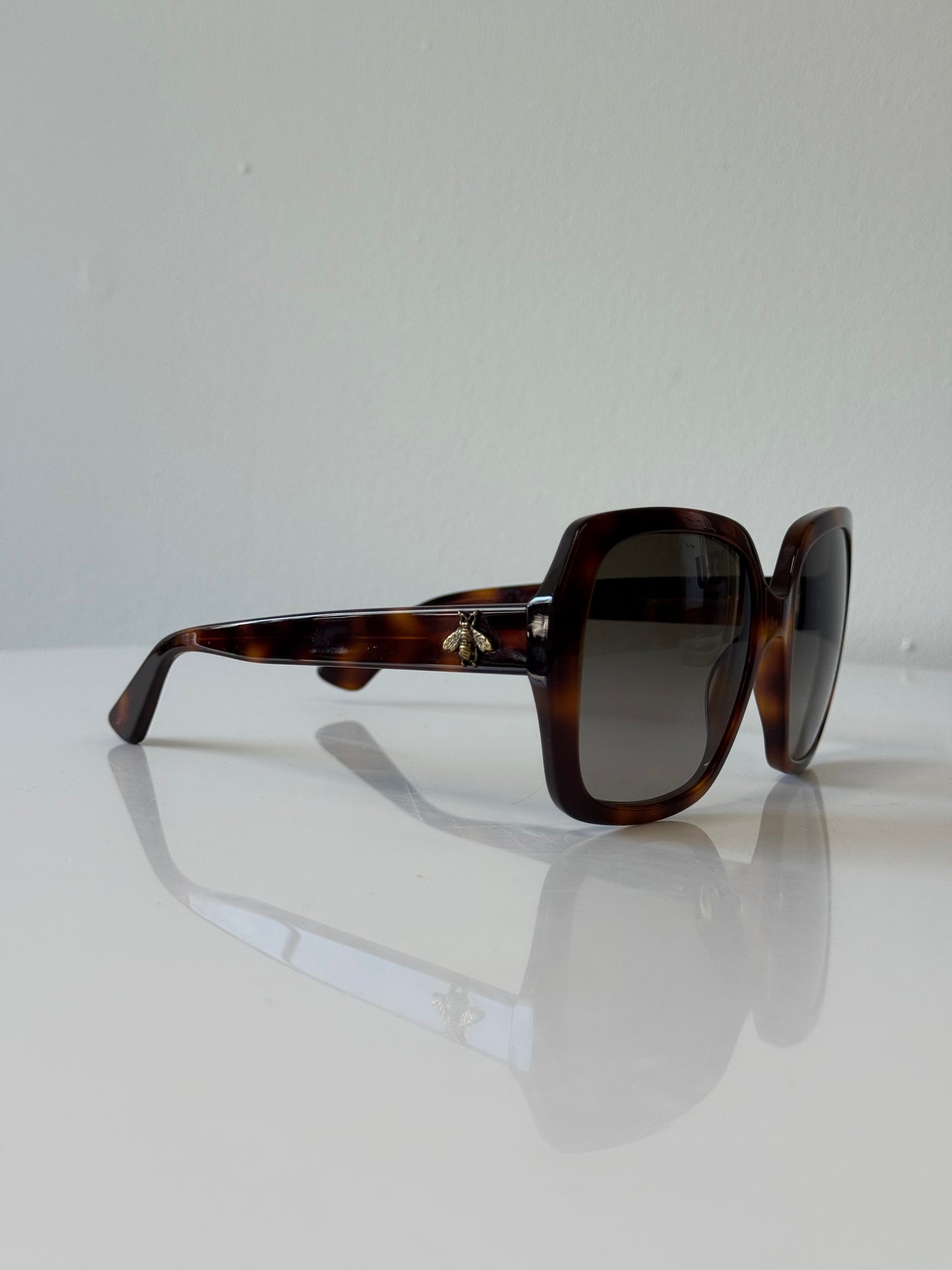 Gucci tortoise shell square sunglasses (pre-owned)