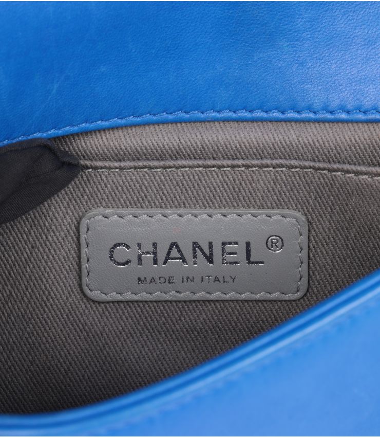 Chanel blue velvet le boy small (pre-owned)