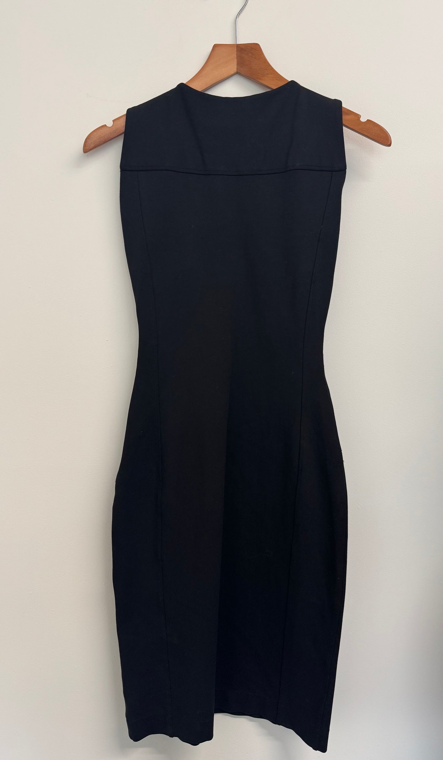 Gucci Black Bodycon dress with tortoise shell buckle (pre-owned)