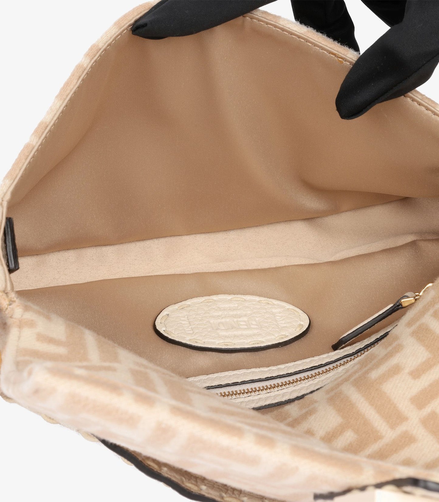 Fendi Beige Wool & Cream Calfskin Leather Baguette Shoulder Bag (pre-owned)