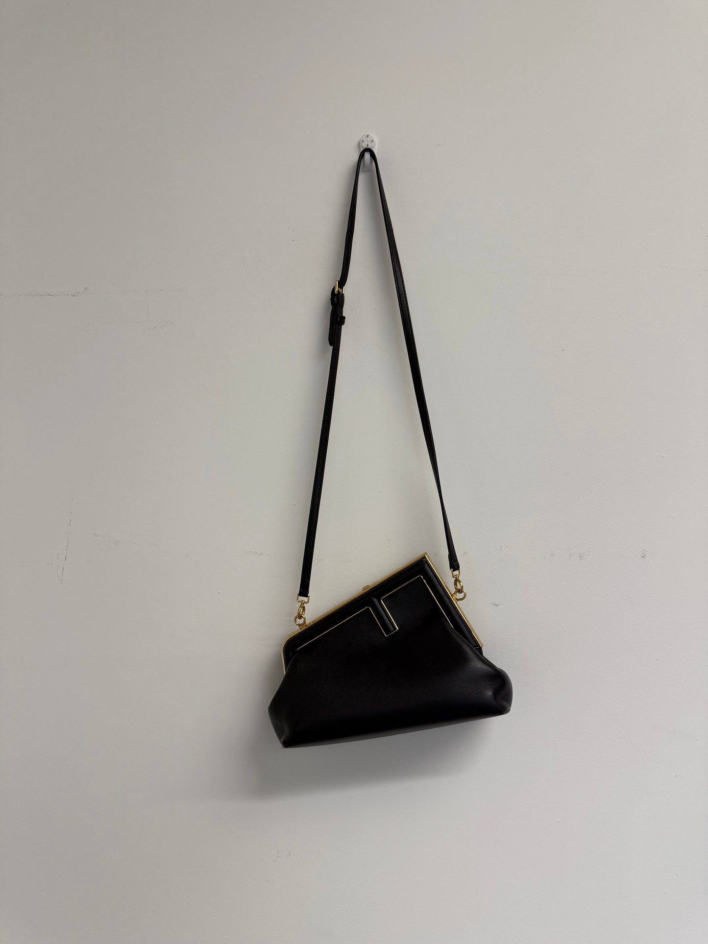 Fendi first small leather pouch (pre-owned)
