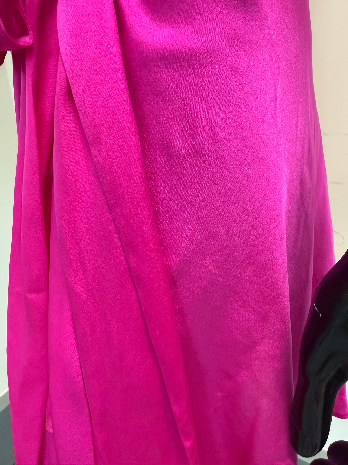 Harmur pink silk top and skirt set (pre-owned)