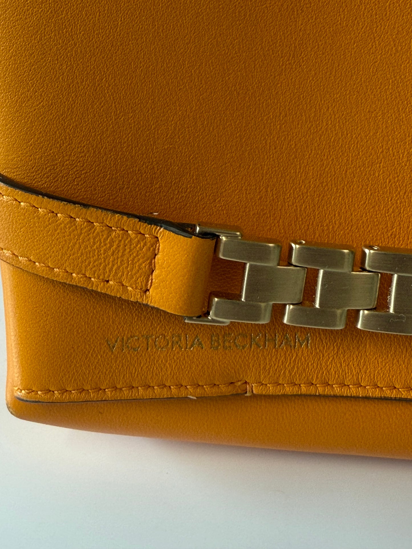 Victoria Beckham chain pouch (pre-owned)