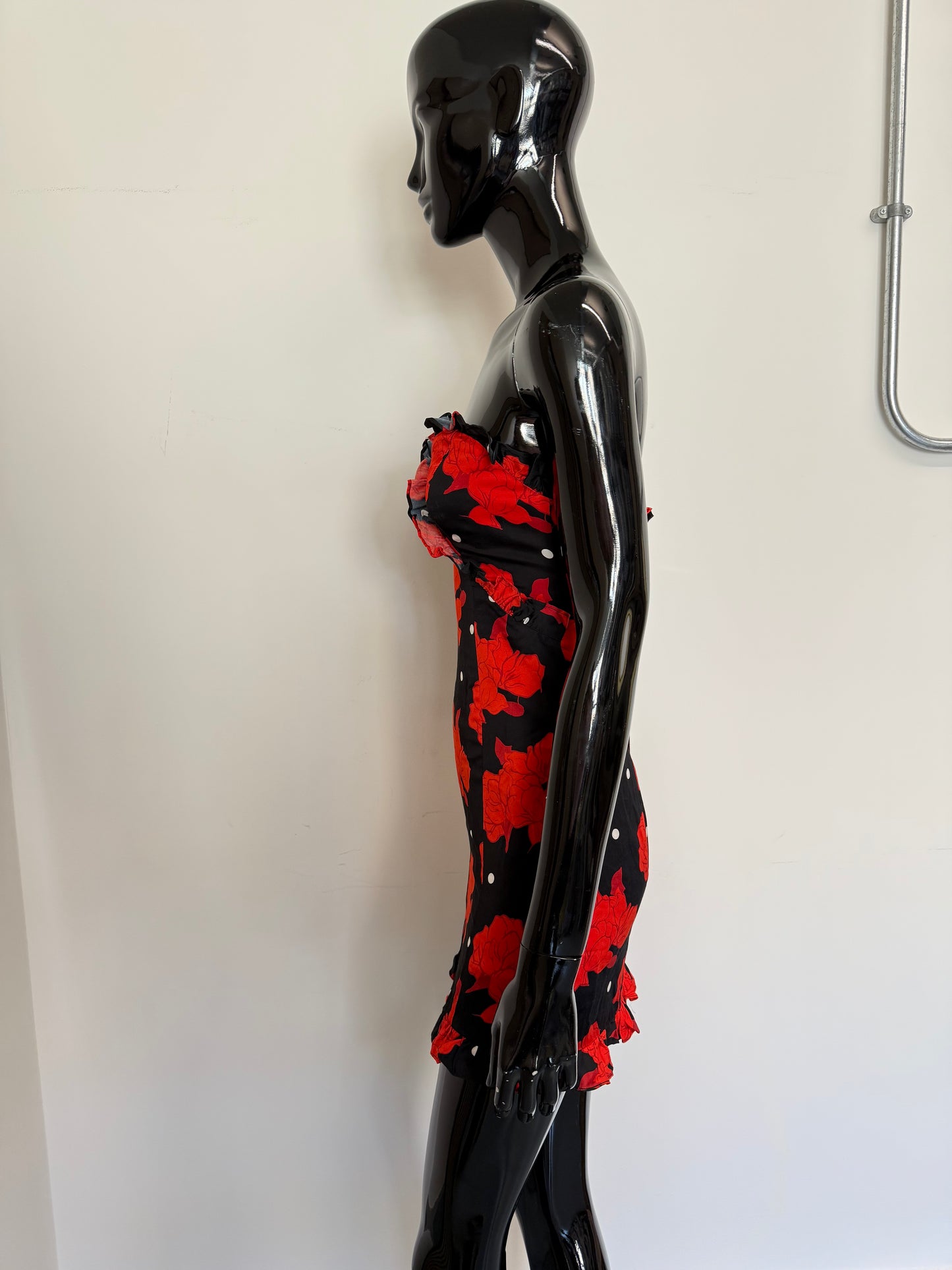 De La Vali Dolly dress in red Spanish floral (pre-owned)