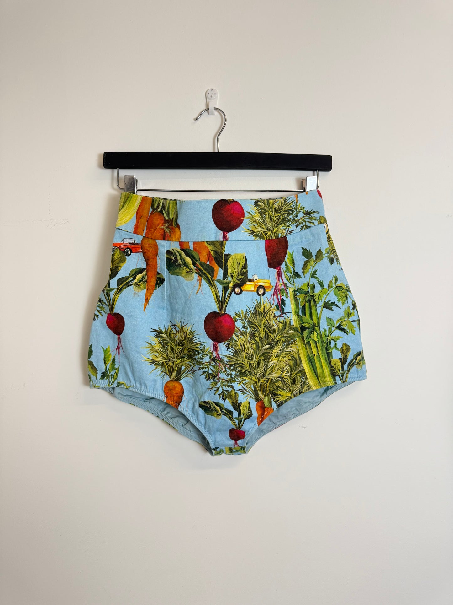 Dolce and Gabbana cotton knicker shorts (pre-owned)