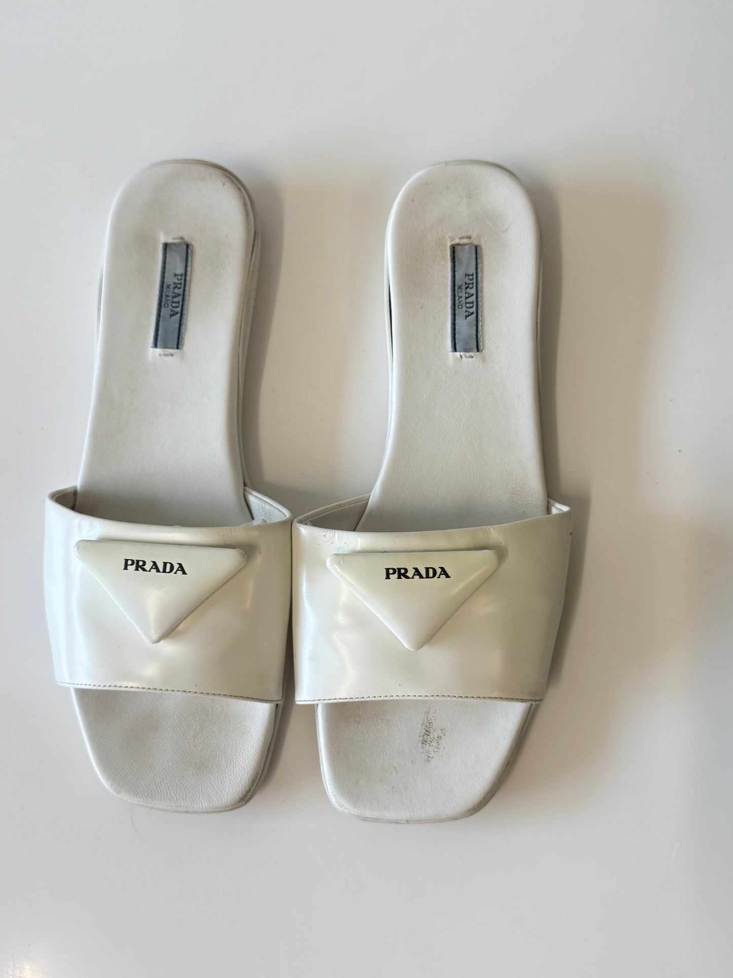 Prada logo leather slides (pre-owned)