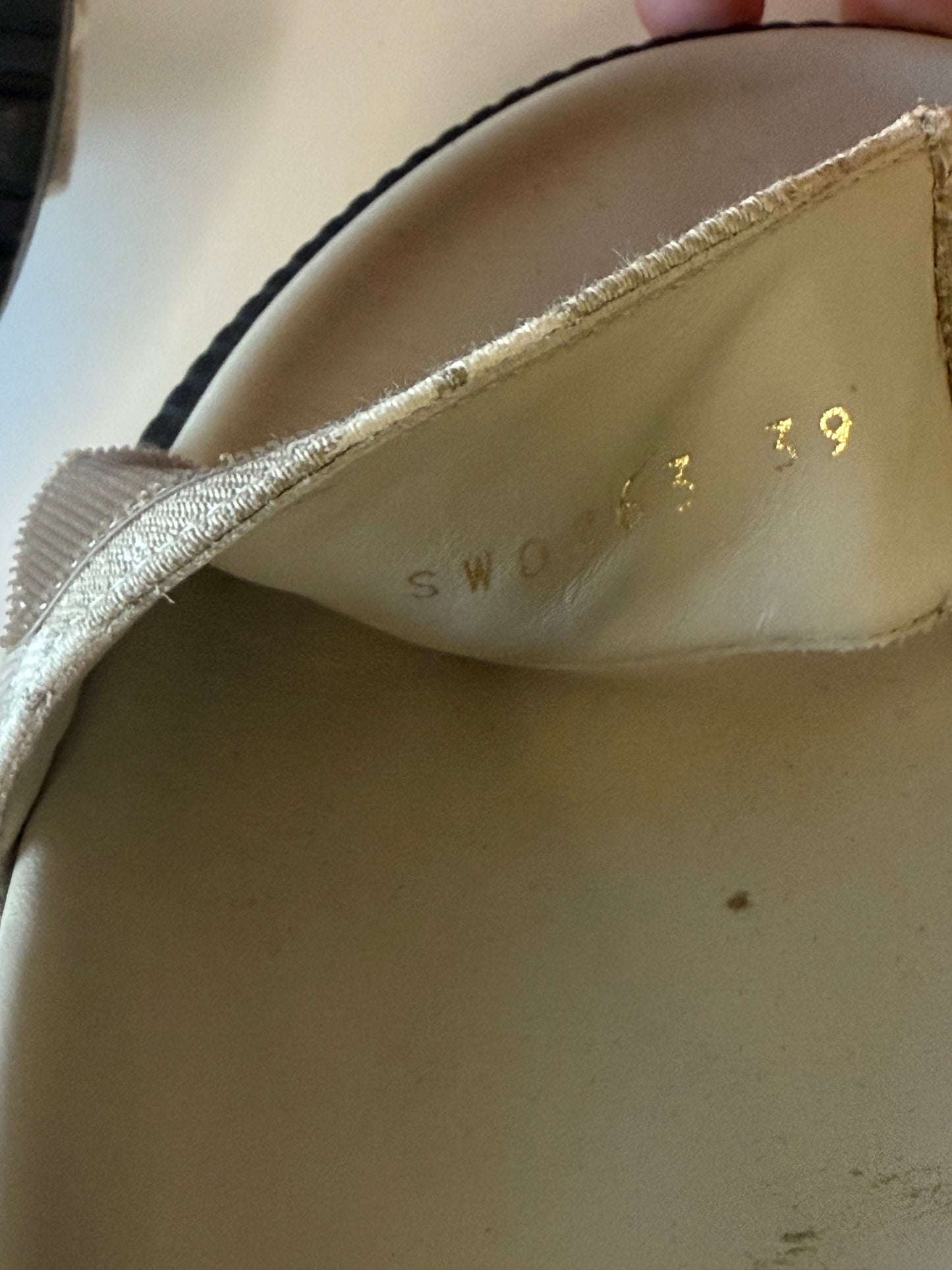 Louis Vuitton sunset flat sandal (pre-owned)