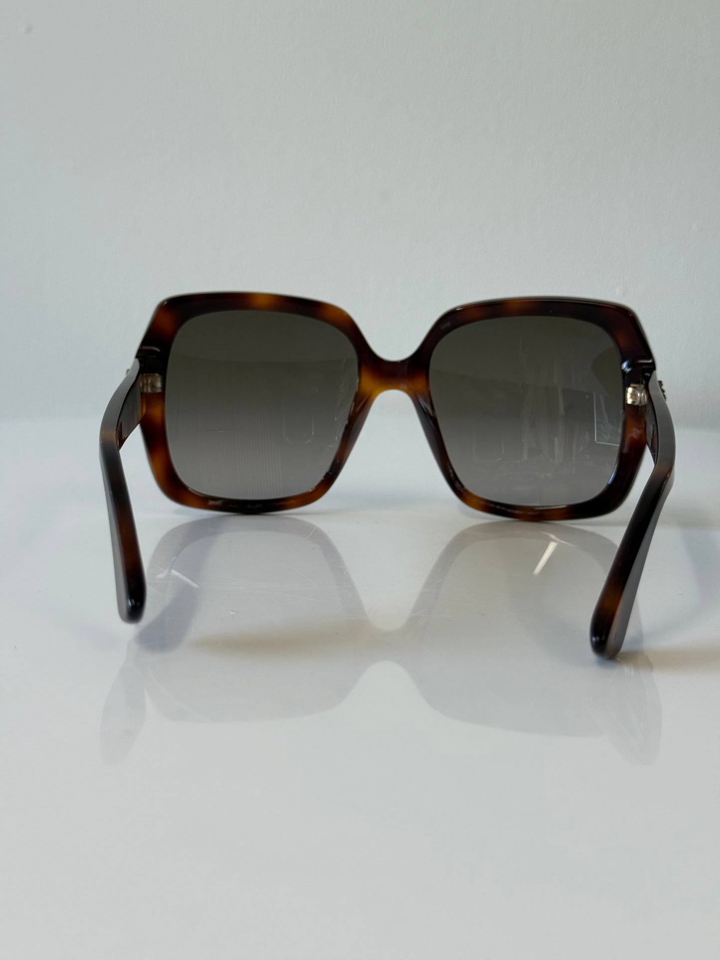 Gucci tortoise shell square sunglasses (pre-owned)