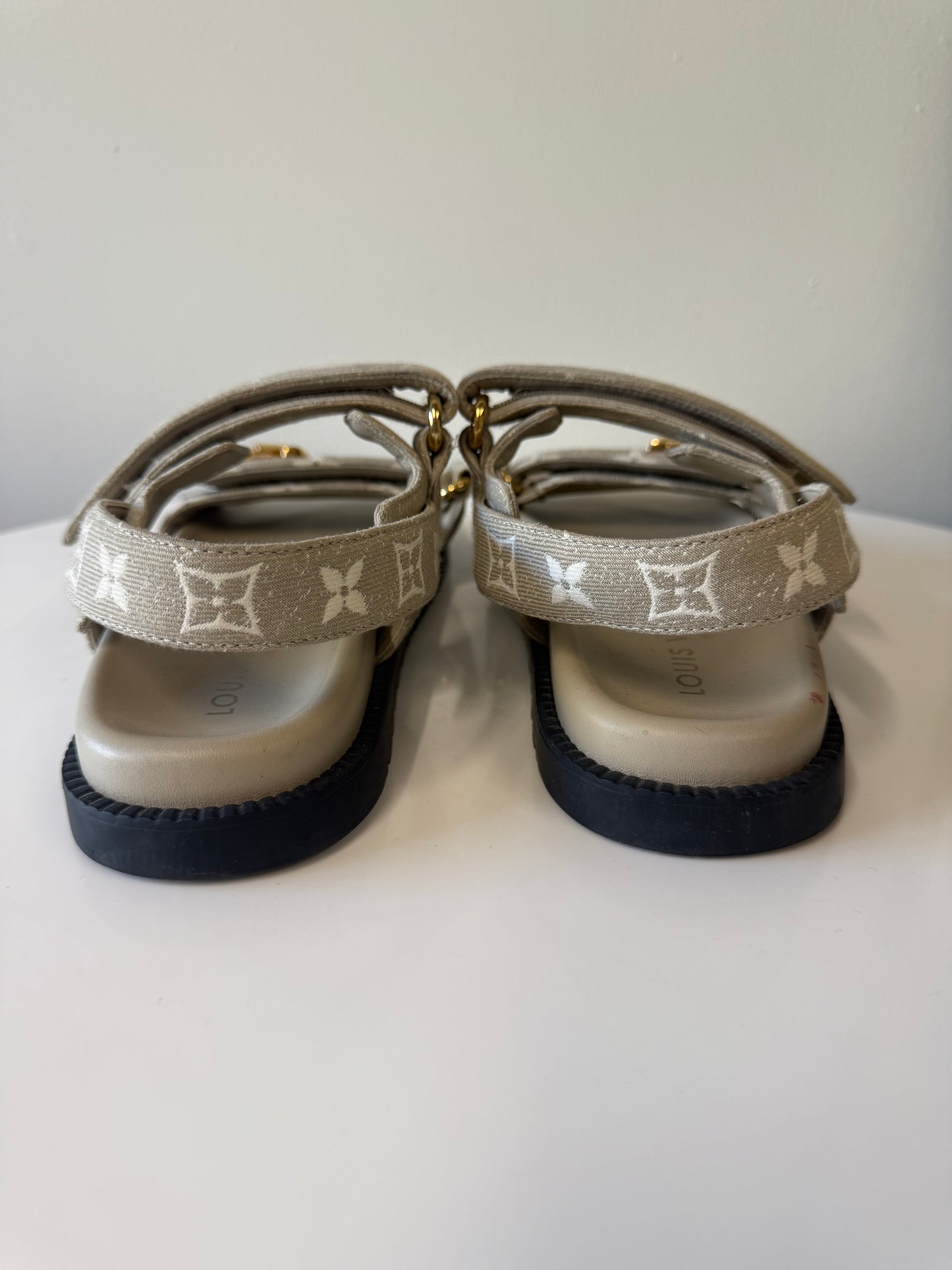 Louis Vuitton sunset flat sandal (pre-owned)
