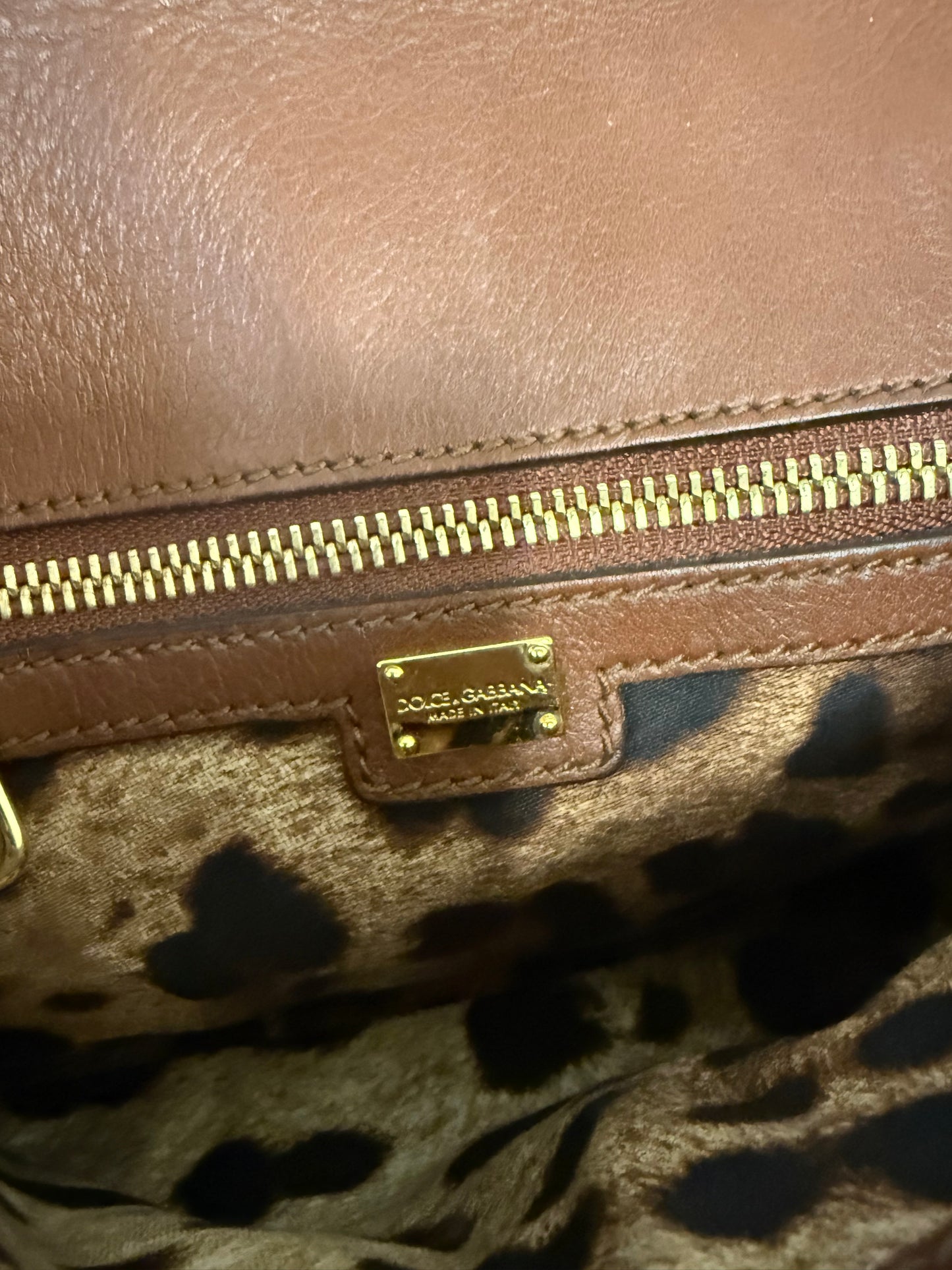Dolce and Gabbana Wicker Crossbody Bag With Padlock (pre-owned)